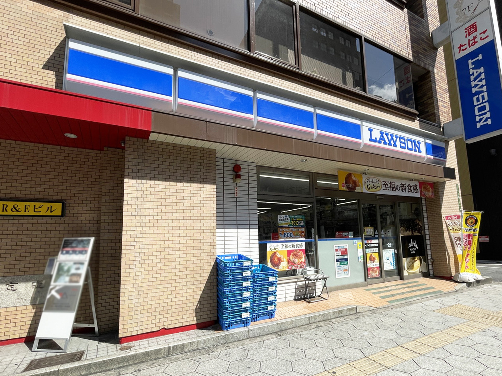 徒歩1分のローソン 北区扇町通店