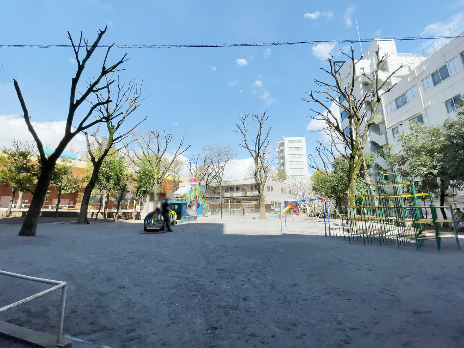 徒歩1分の恵比寿公園
