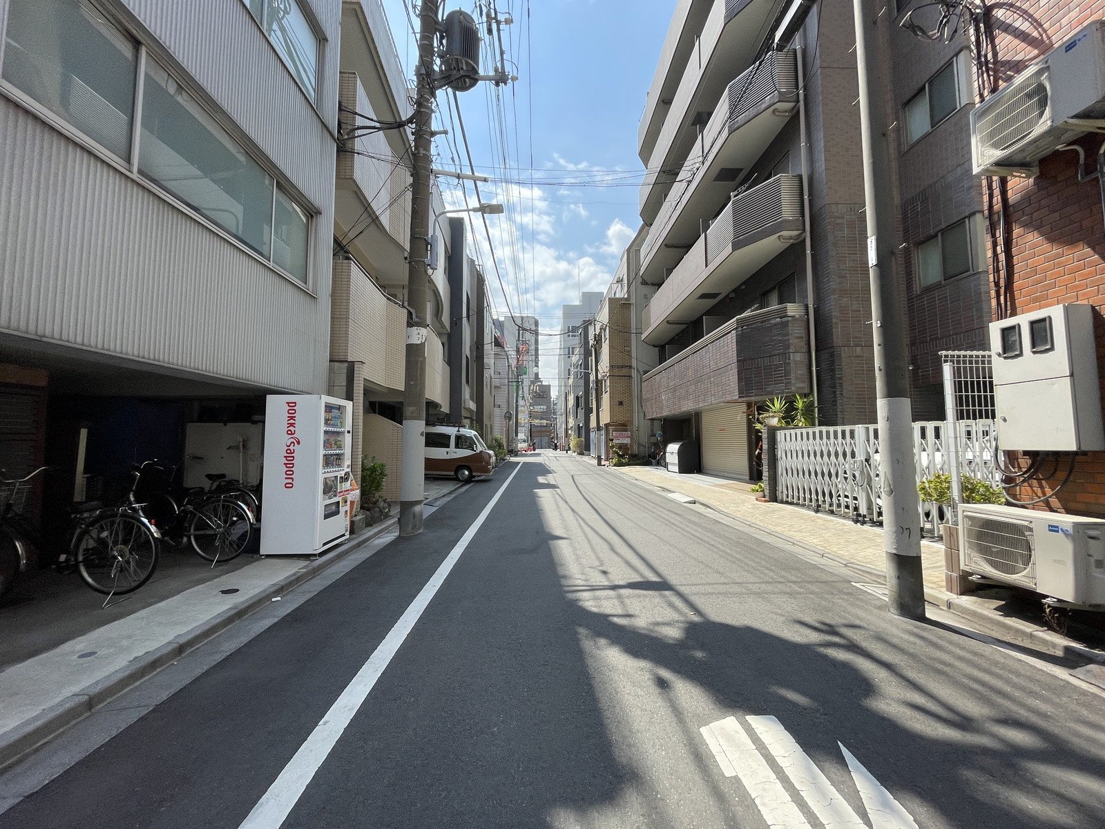 周辺は落ち着いたエリア