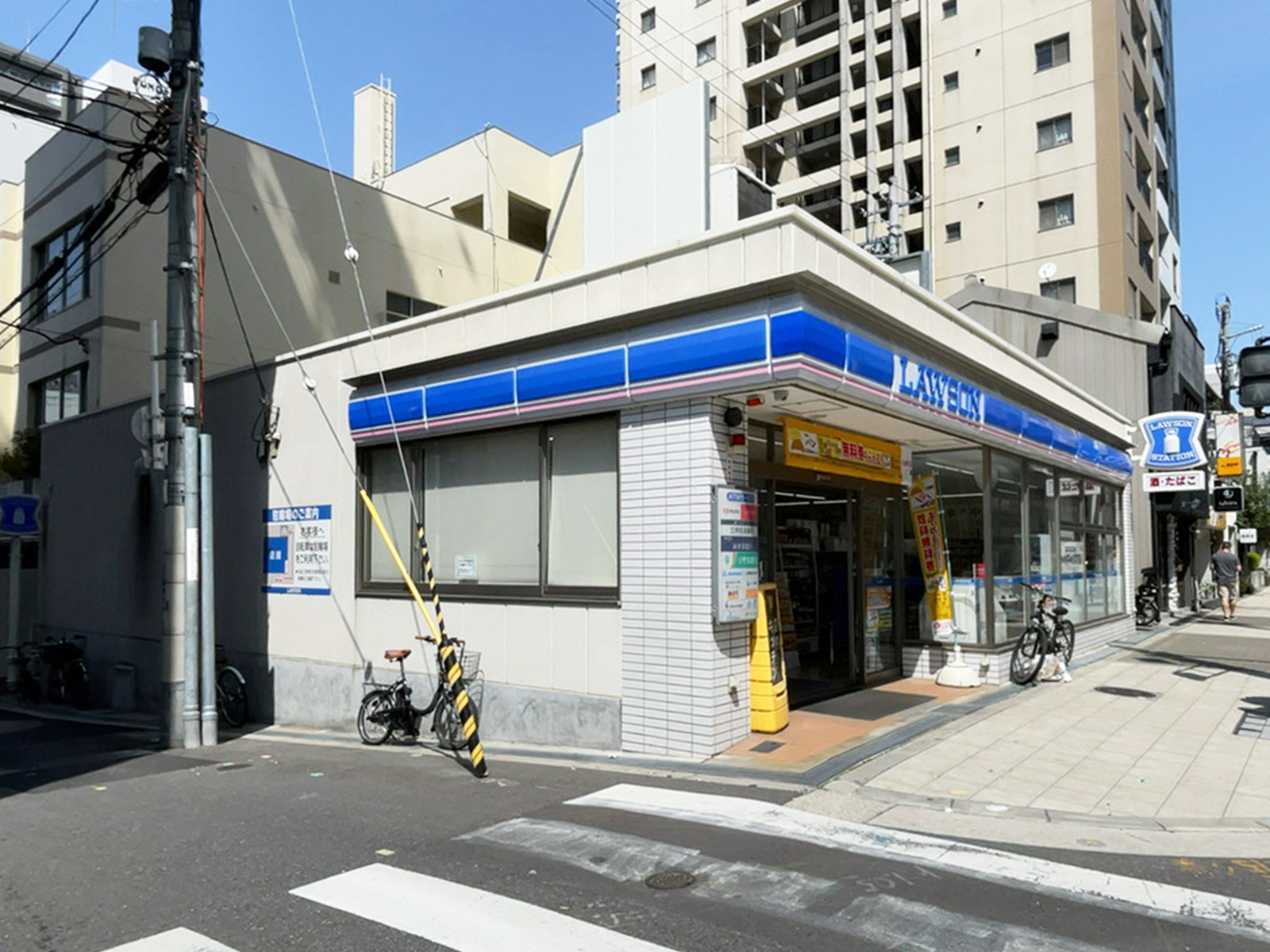 隣のローソン 上町店