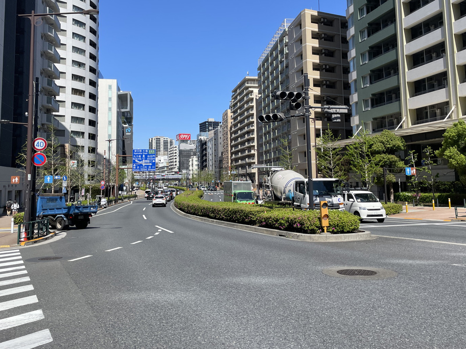 大崎CNビル前面の通り
