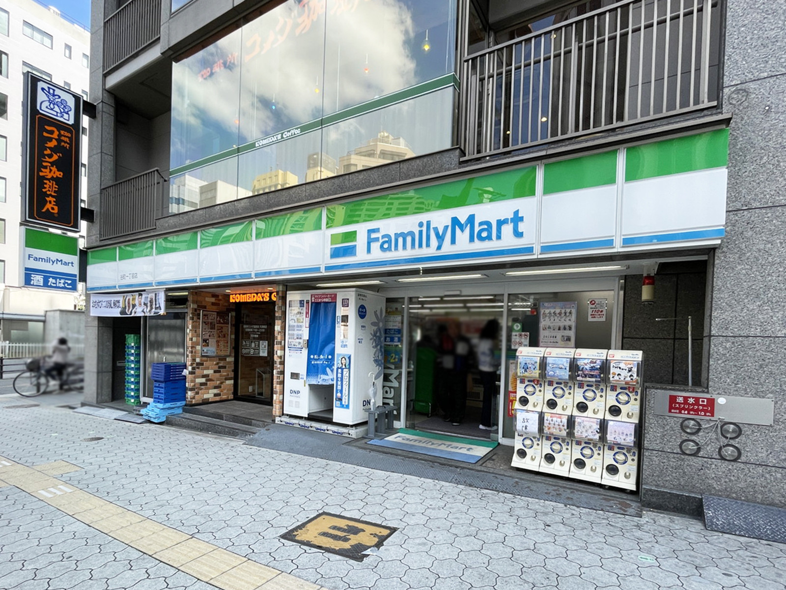 至近のファミリーマート 谷町一丁目店