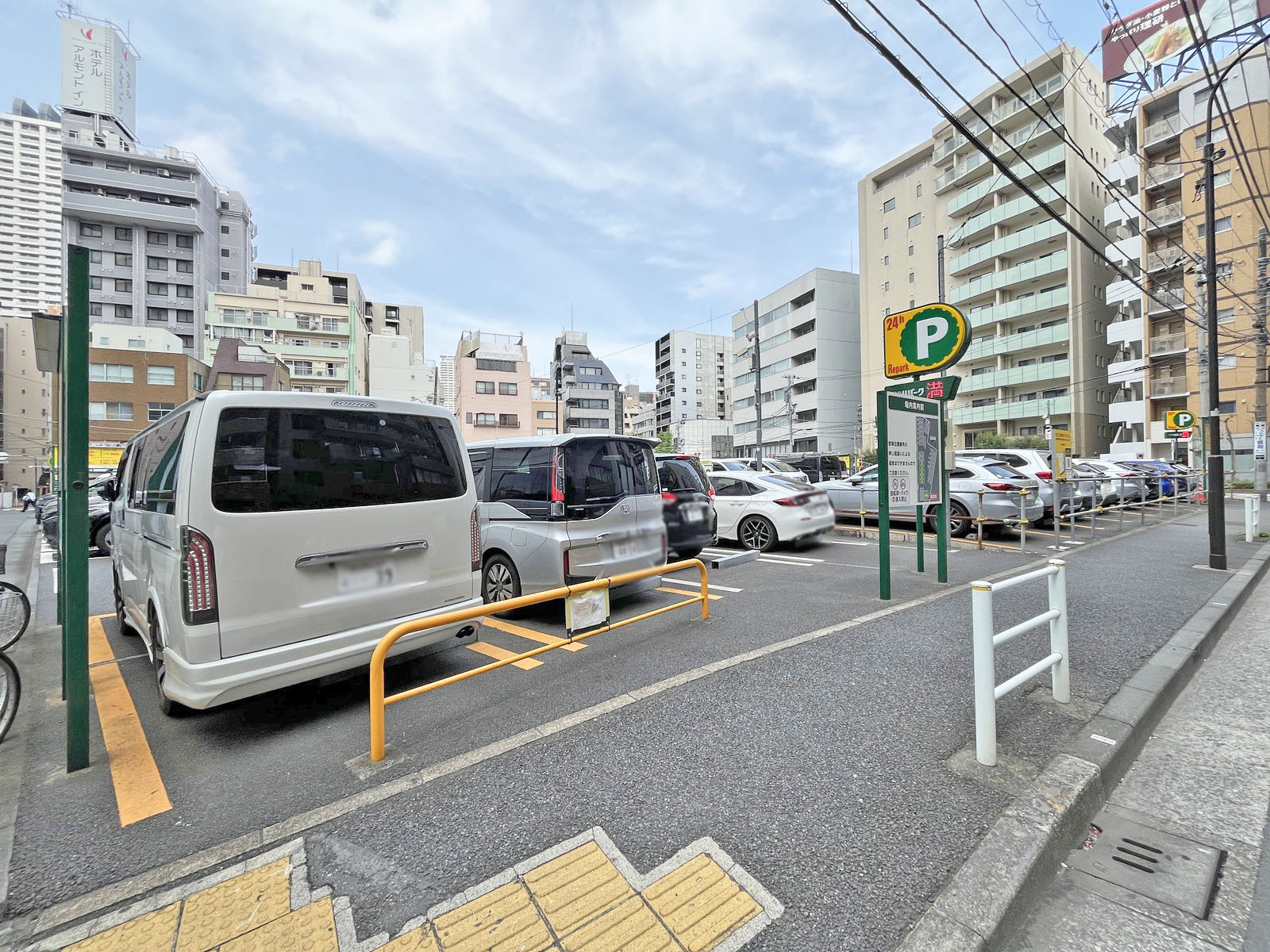 徒歩2分のコインパーキング