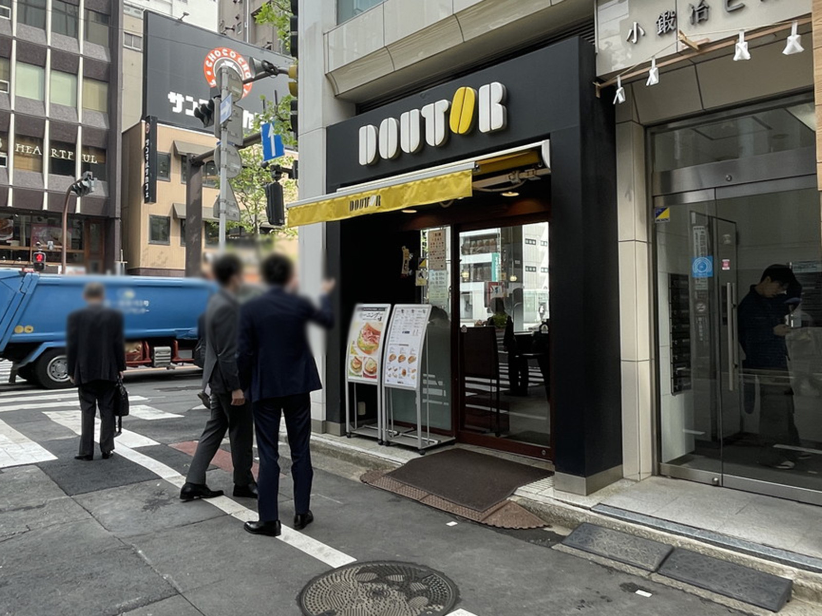 徒歩1分のドトールコーヒーショップ 神田北口店