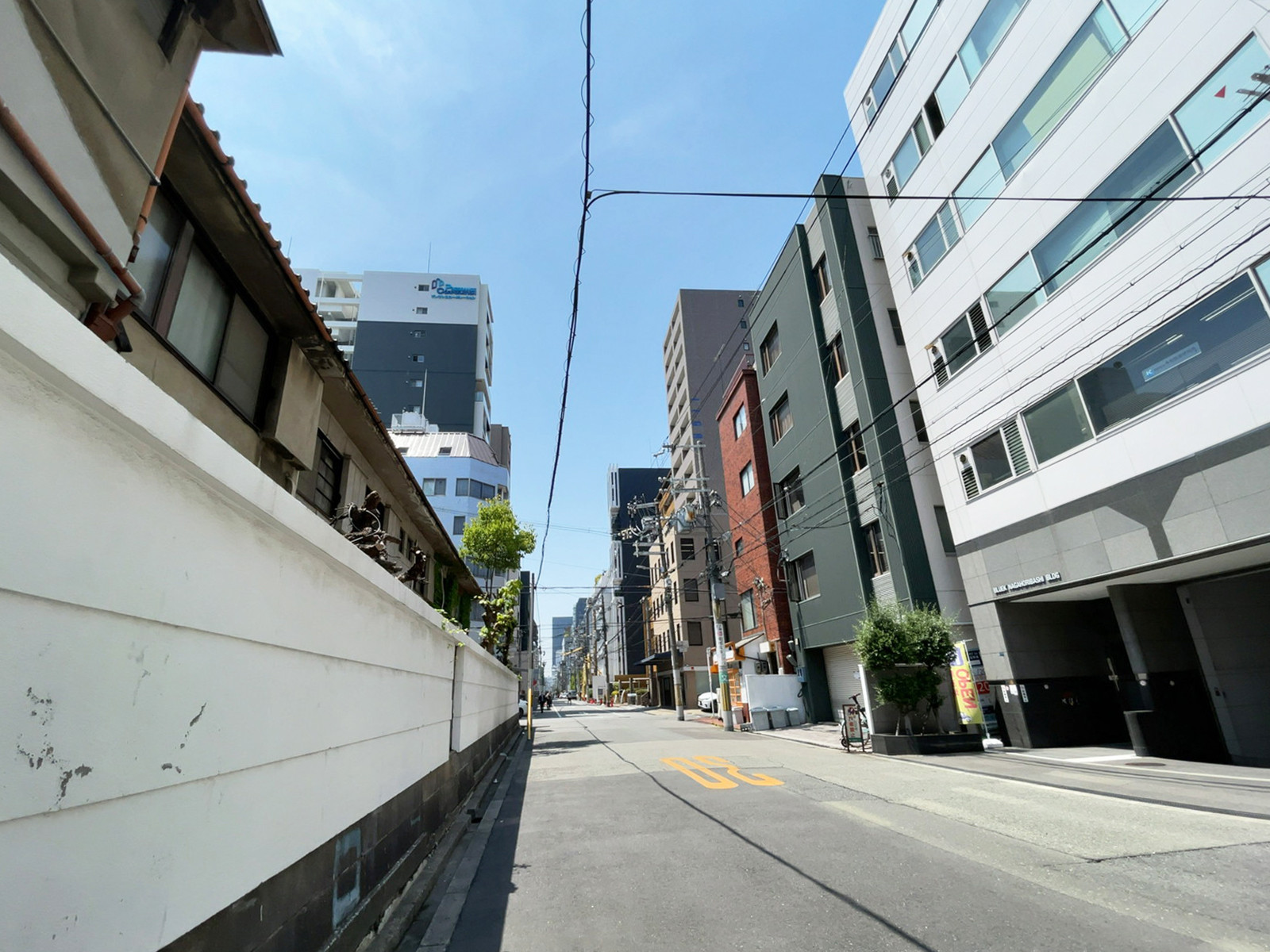 ブルーク長堀橋ビル前面の通り