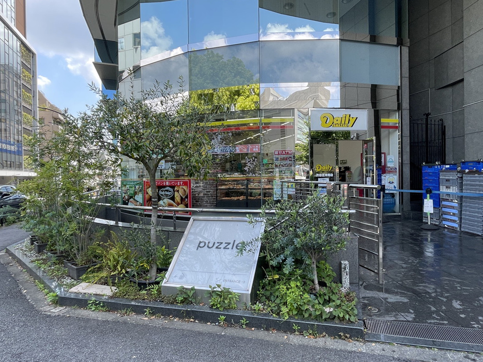 徒歩1分のデイリーヤマザキ 渋谷区神南店