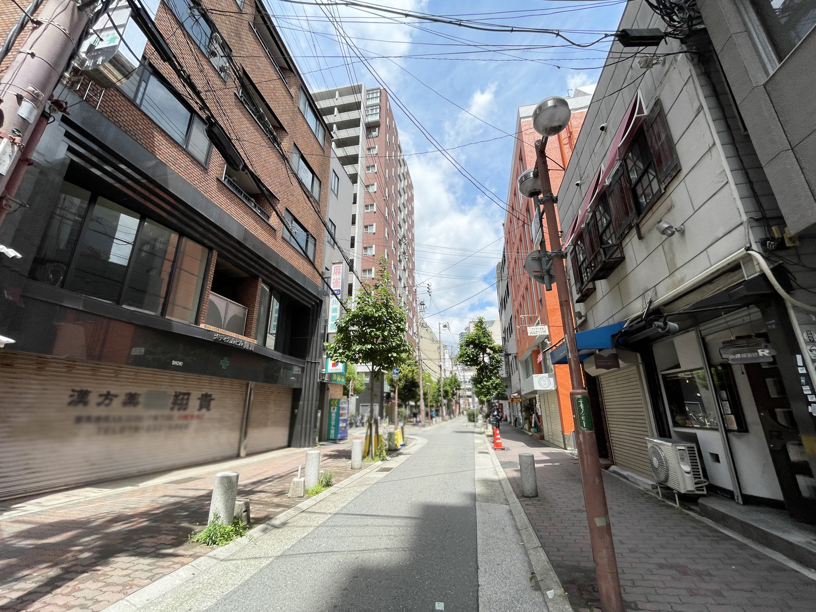 メディカルビル翔貴前面の通り