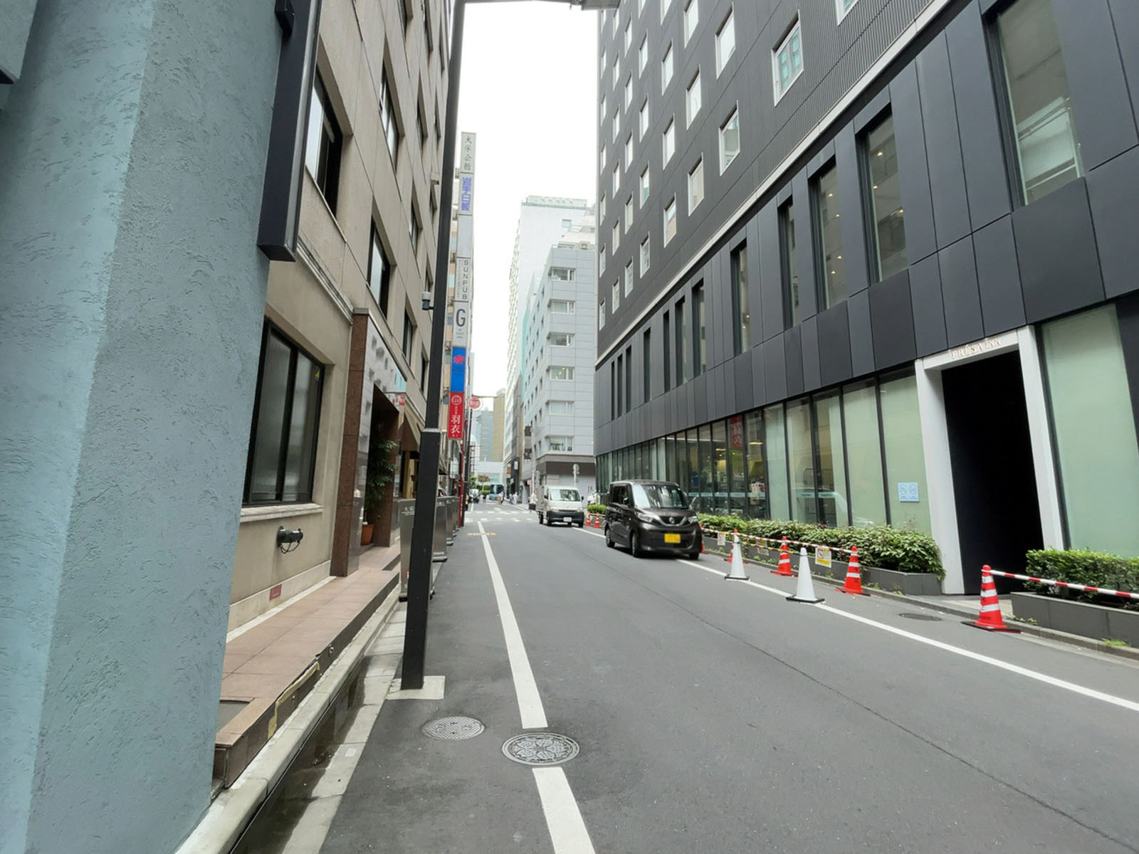 MYS銀座前面の通り