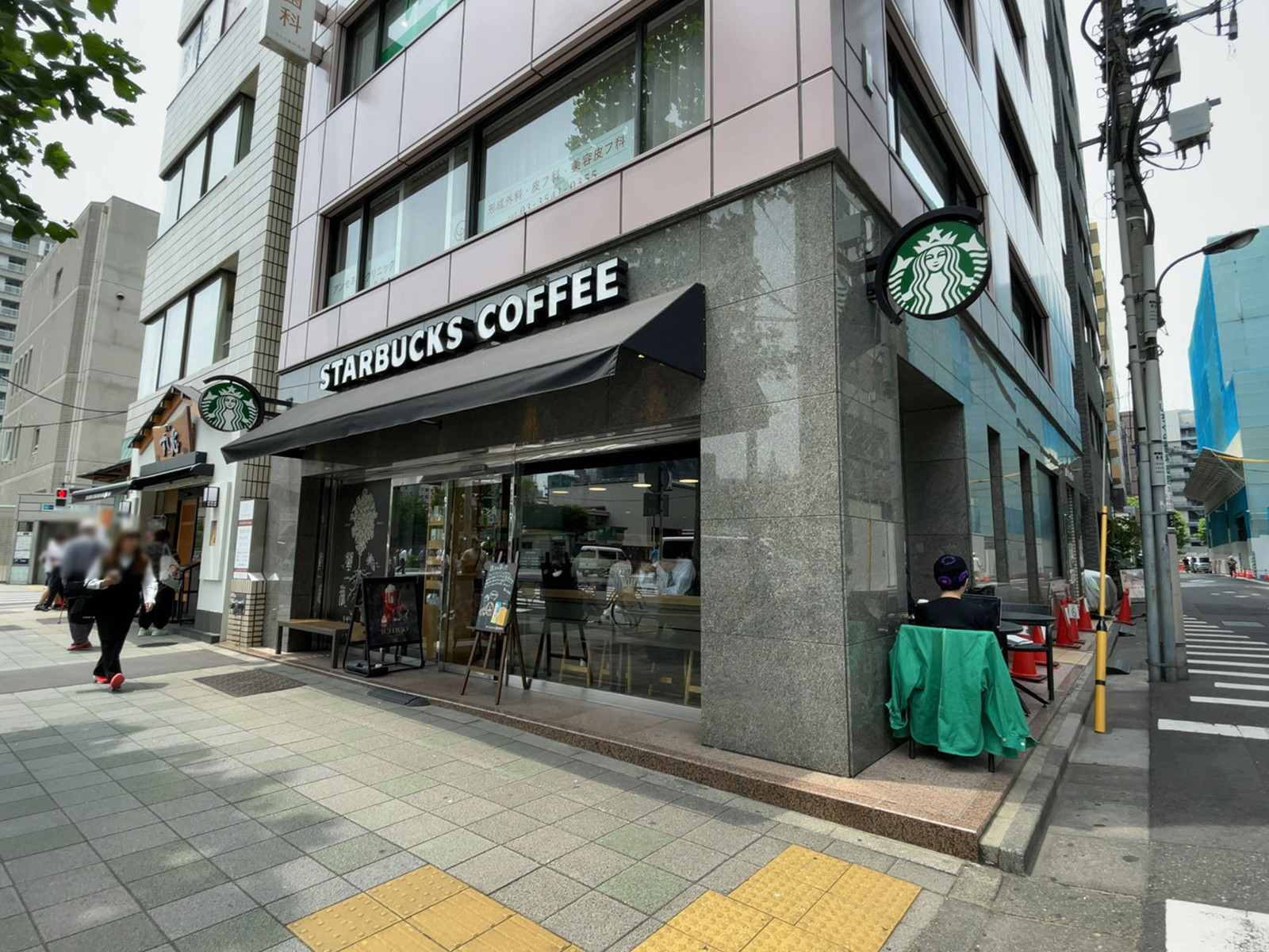 至近のスターバックス コーヒー 築地駅前店