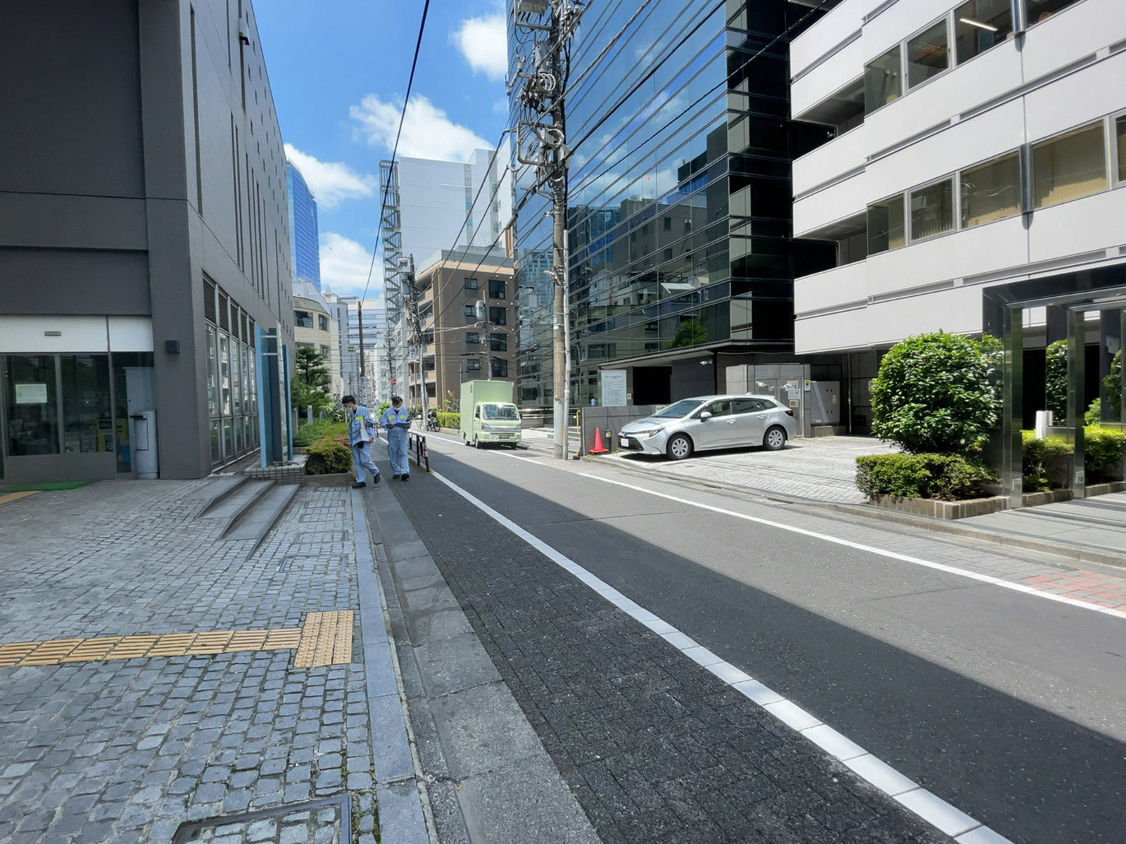 渋谷董友ビル4前面の通り