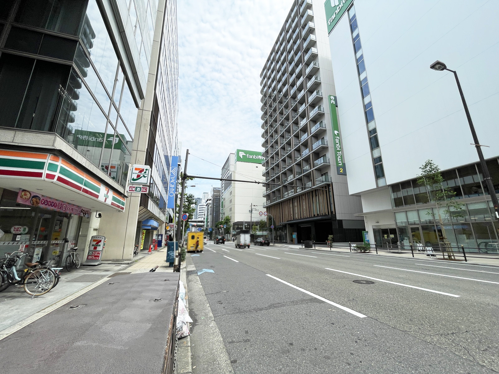 竹田ビル前面の通り