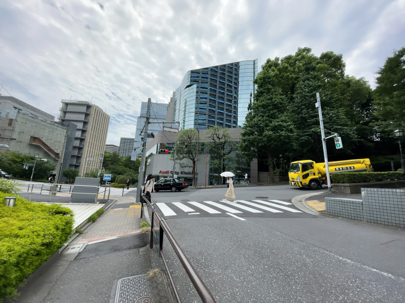 MFPR麹町ビル前面の通り