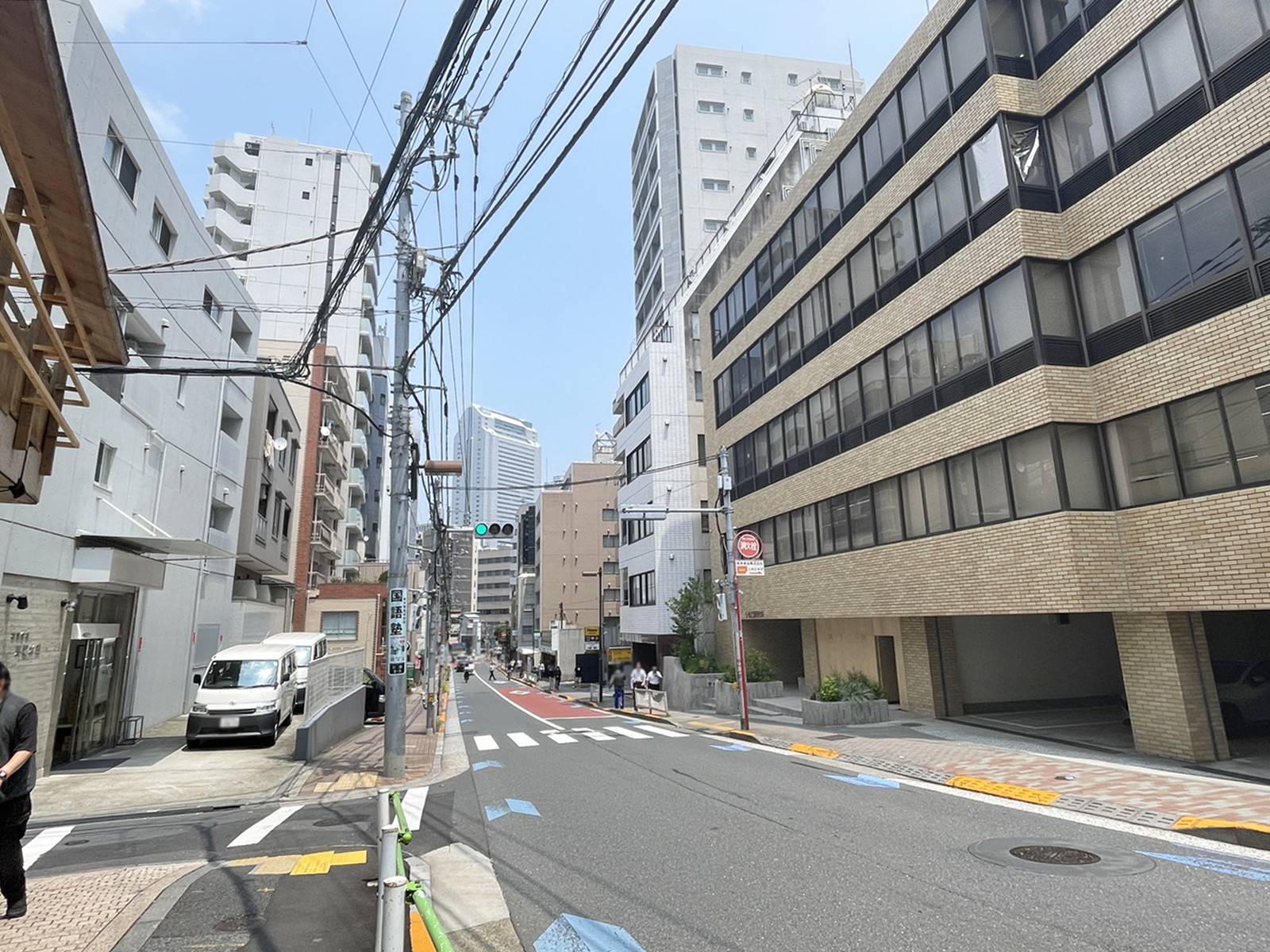 いちご聖坂ビル前面の聖坂