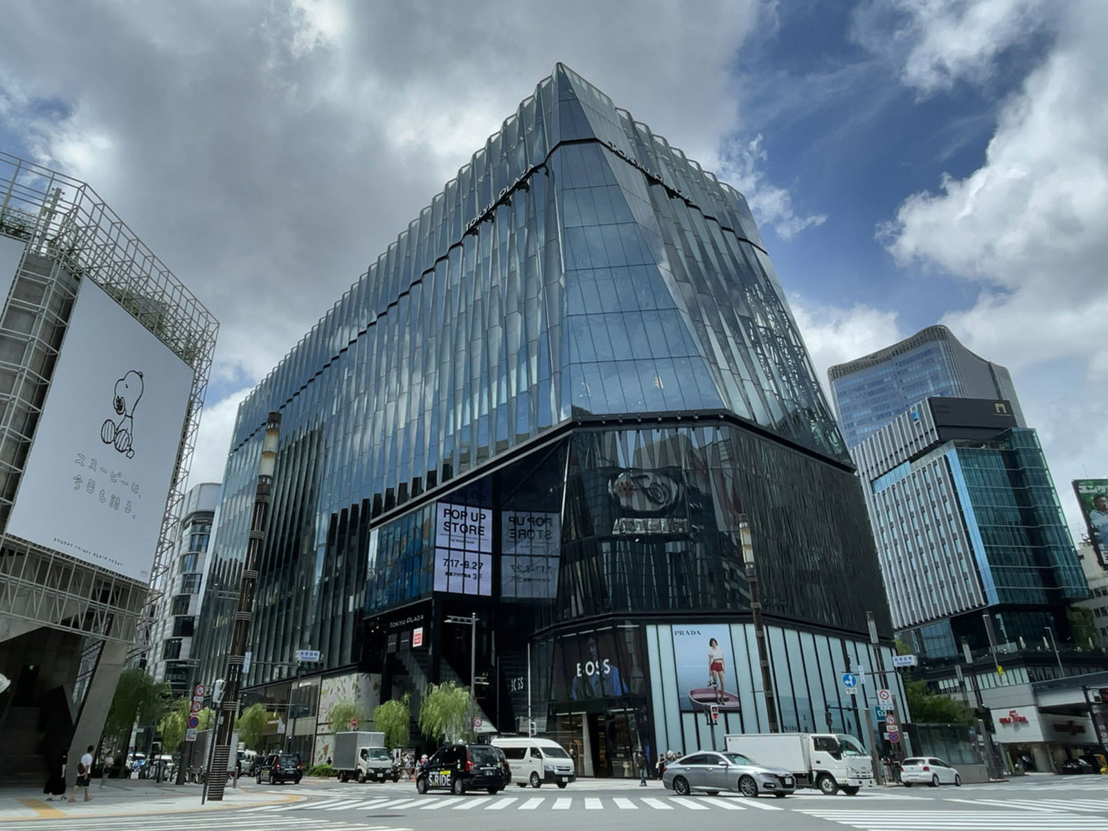 付近の東急プラザ銀座
