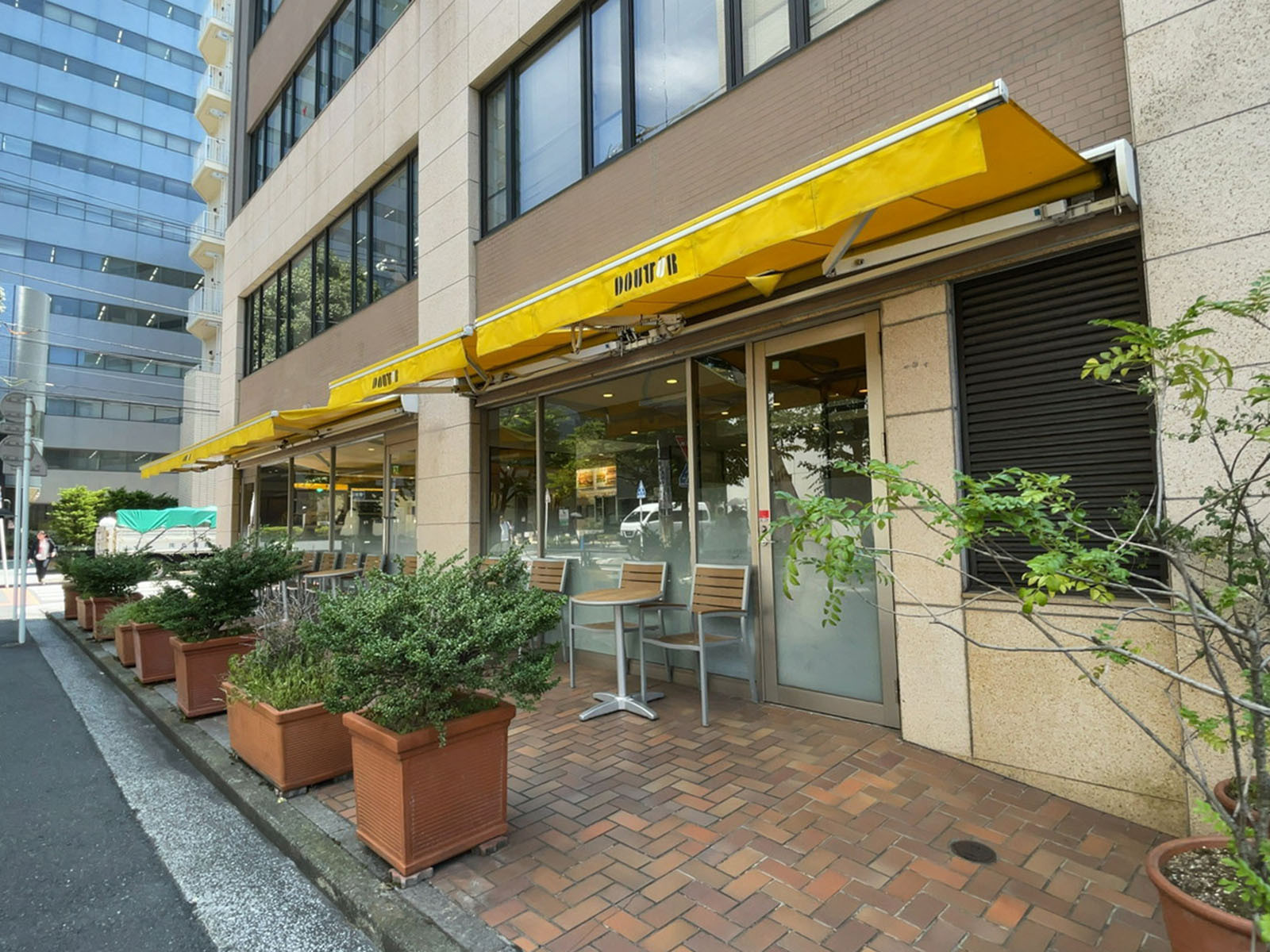 徒歩4分のドトールコーヒーショップ 横浜北幸店