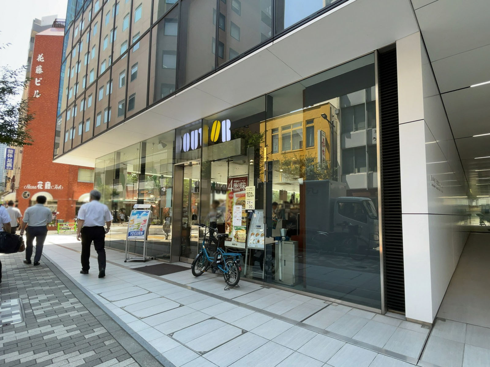 徒歩1分のドトールコーヒーショップ 神田南口店