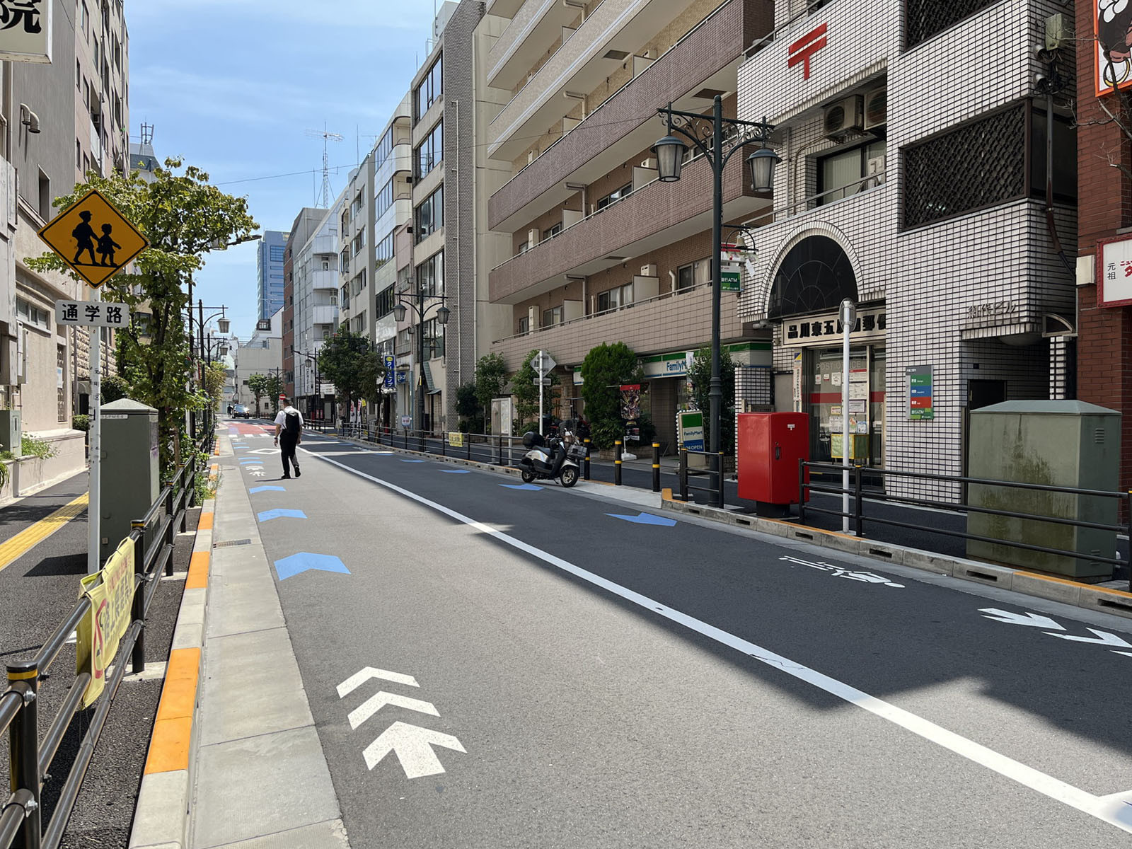 いちご東五反田ビル前面の通り