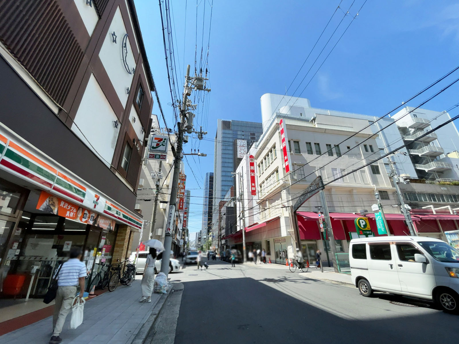 MPR本町ビル前面の通り