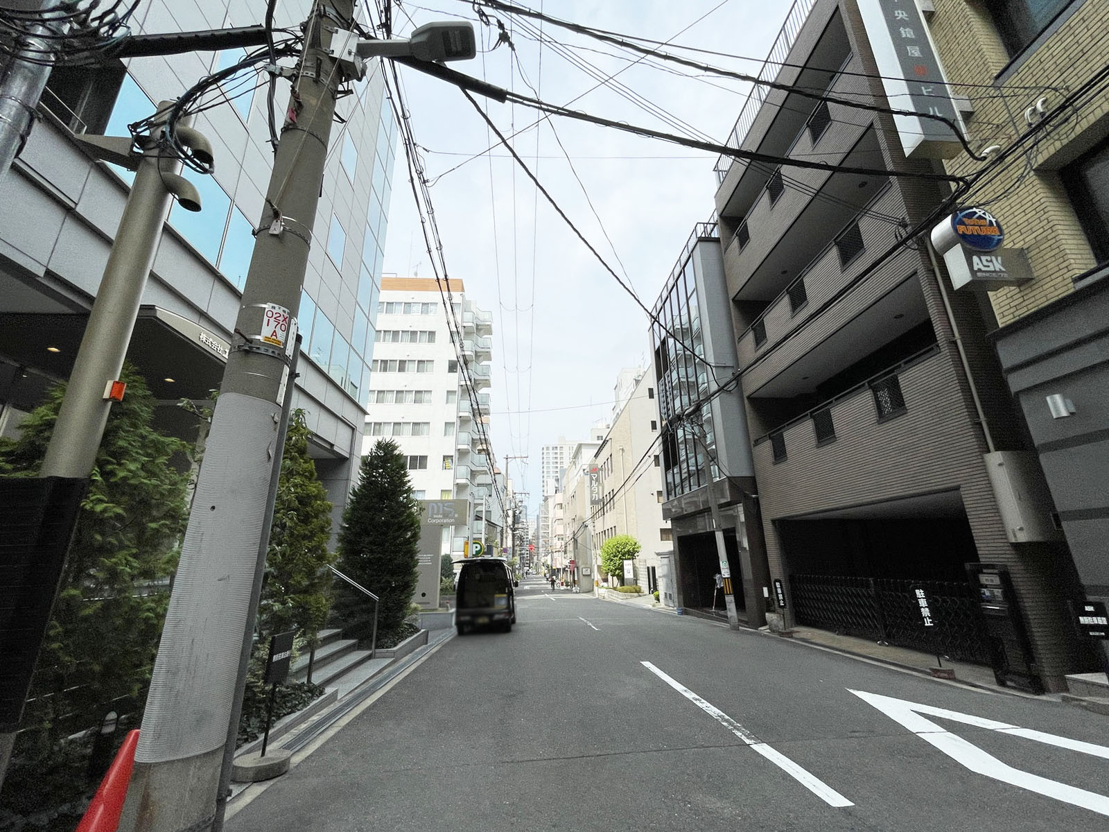 Le coeur TANIMACHI前面の鎗屋町通