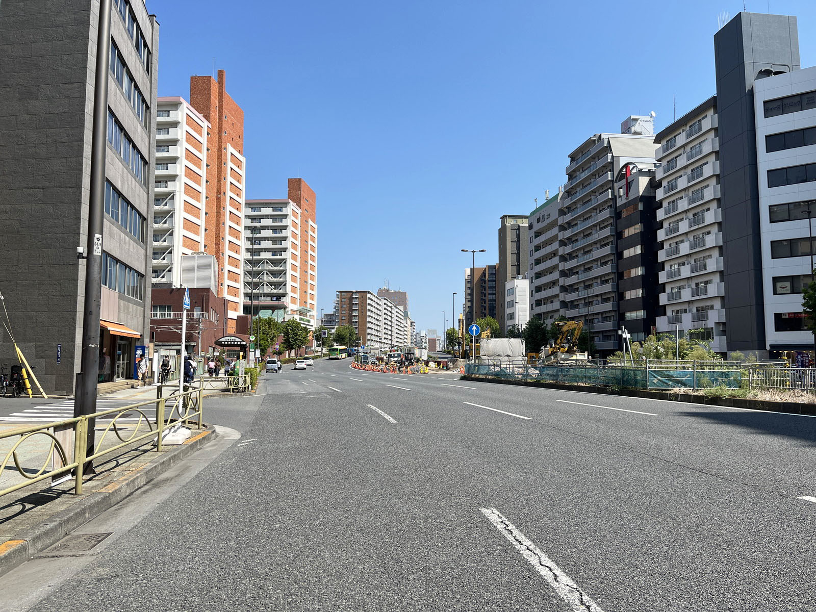 あいおいニッセイ同和損保錦糸町ビル前面の通り