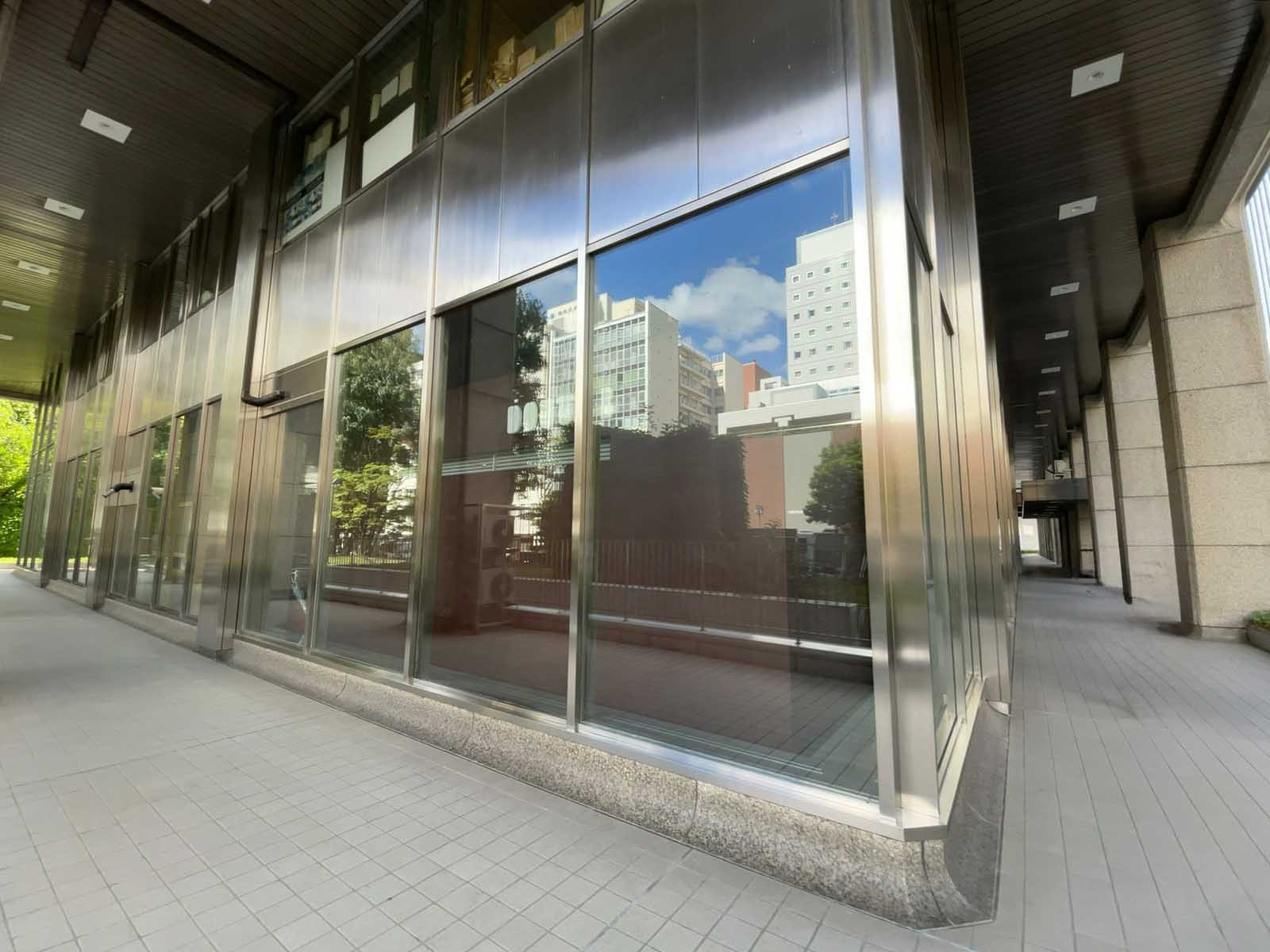 向かいのドトールコーヒーショップ 北海道庁店