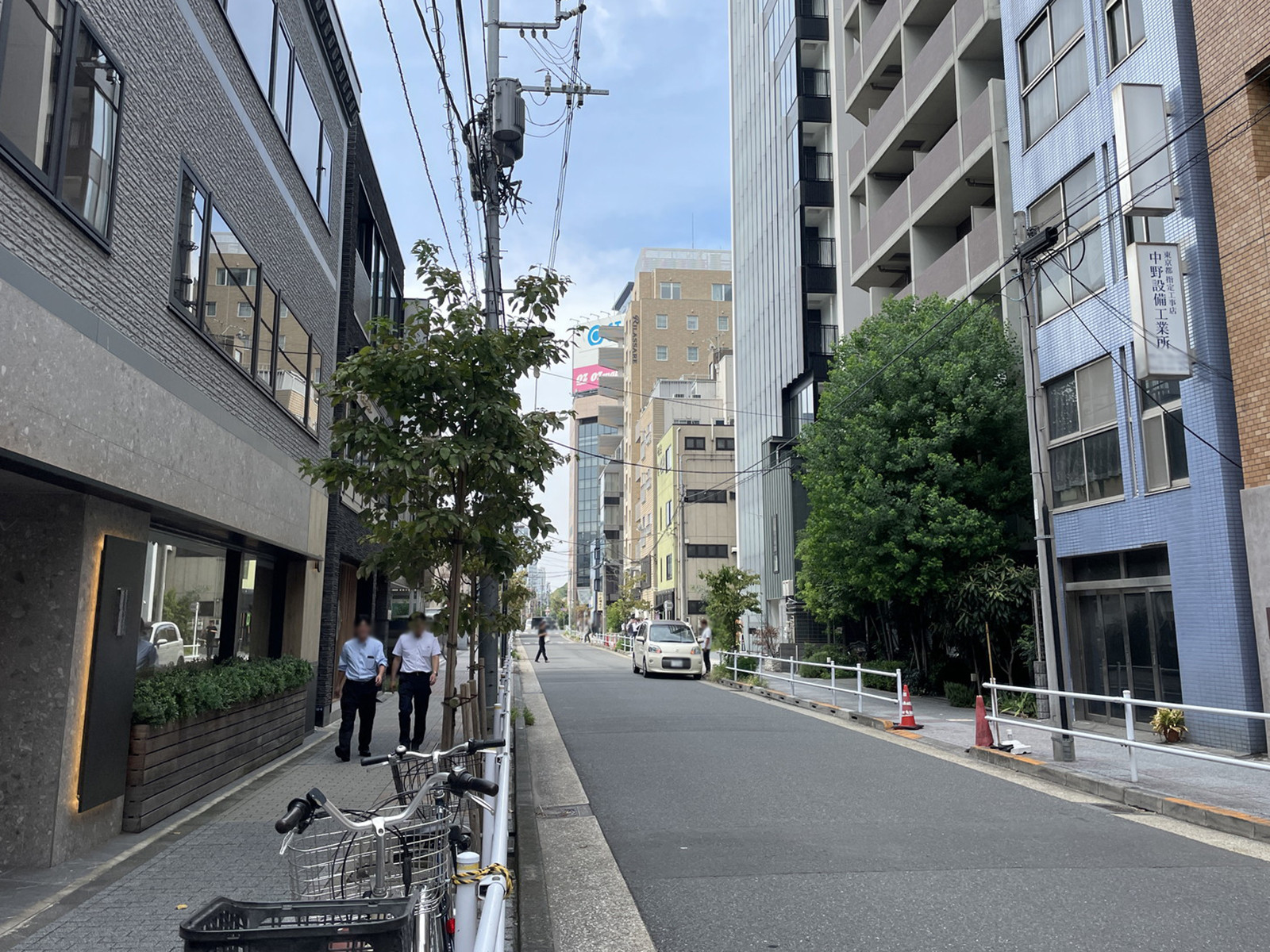 T-SQUARE浜松町前面の通り