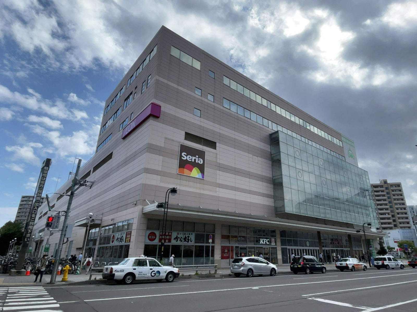 近くのイオン札幌桑園ショッピングセンター
