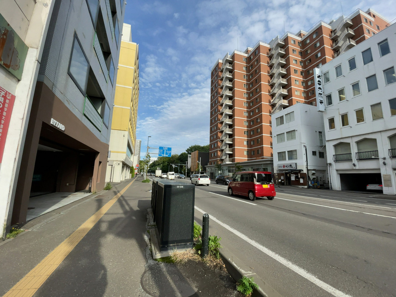 ライズ北5条前面の通り