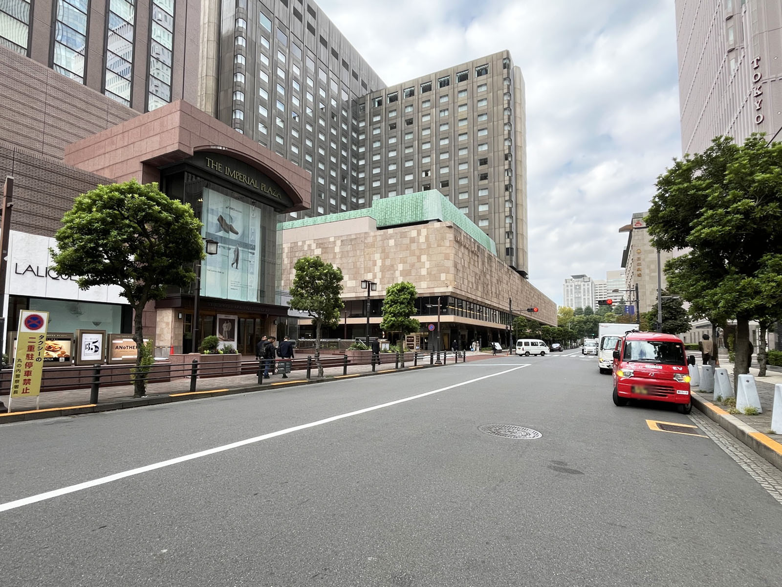 タチバナ日比谷ビル前面の通り