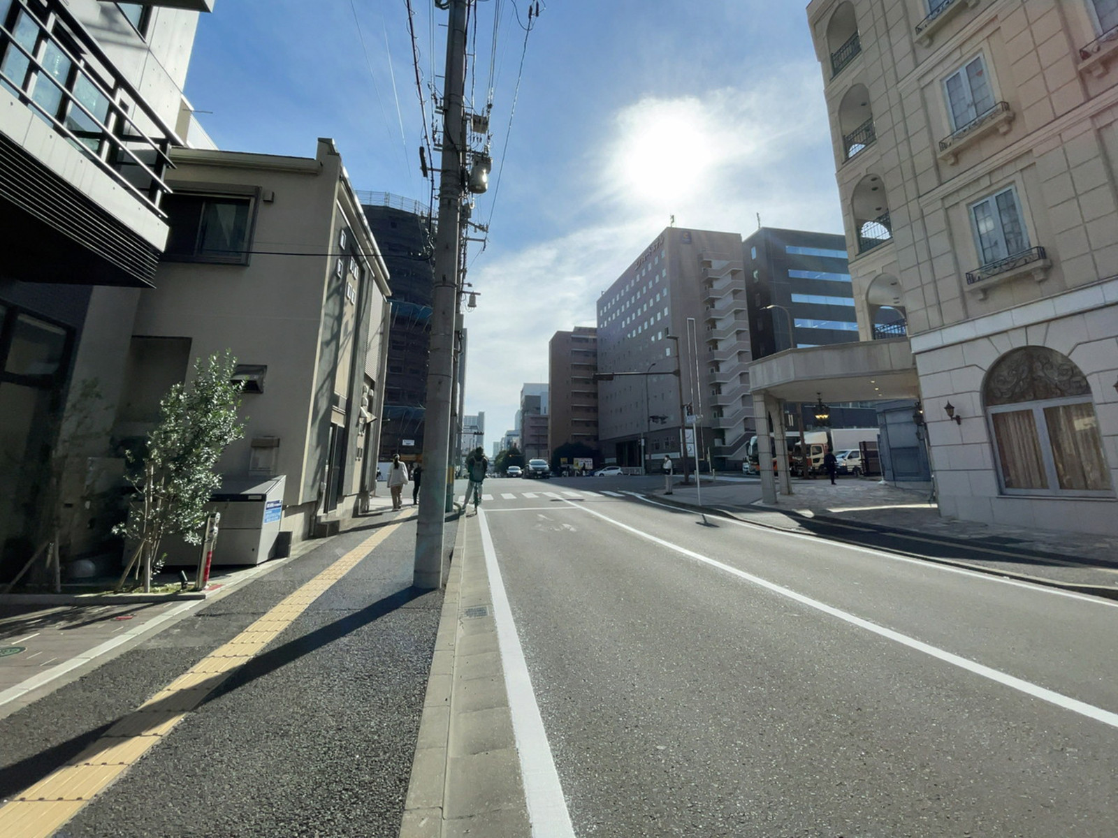 シャンソンビル仙台前面の通り