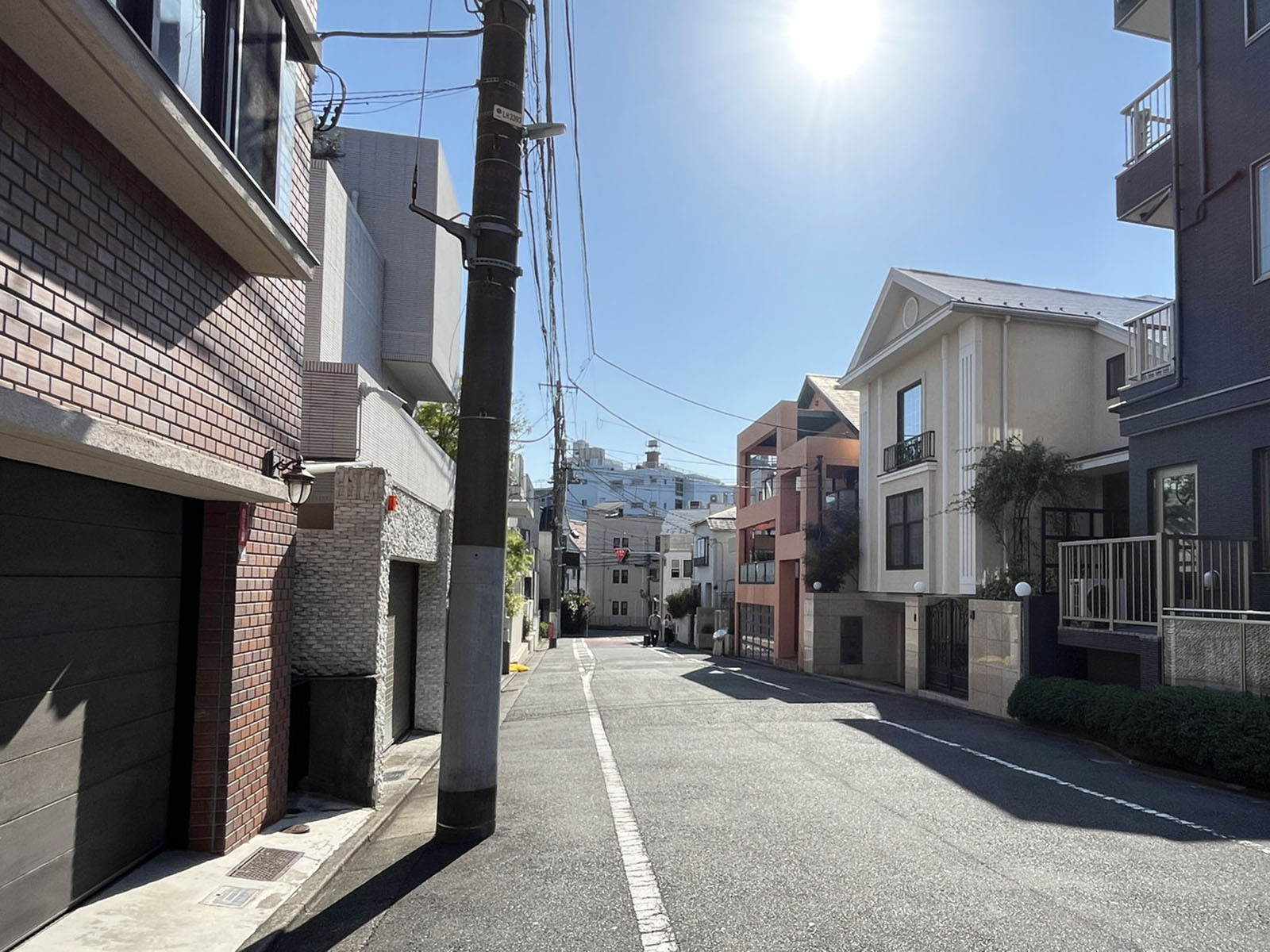 The Gold Coast青葉台前面の通り
