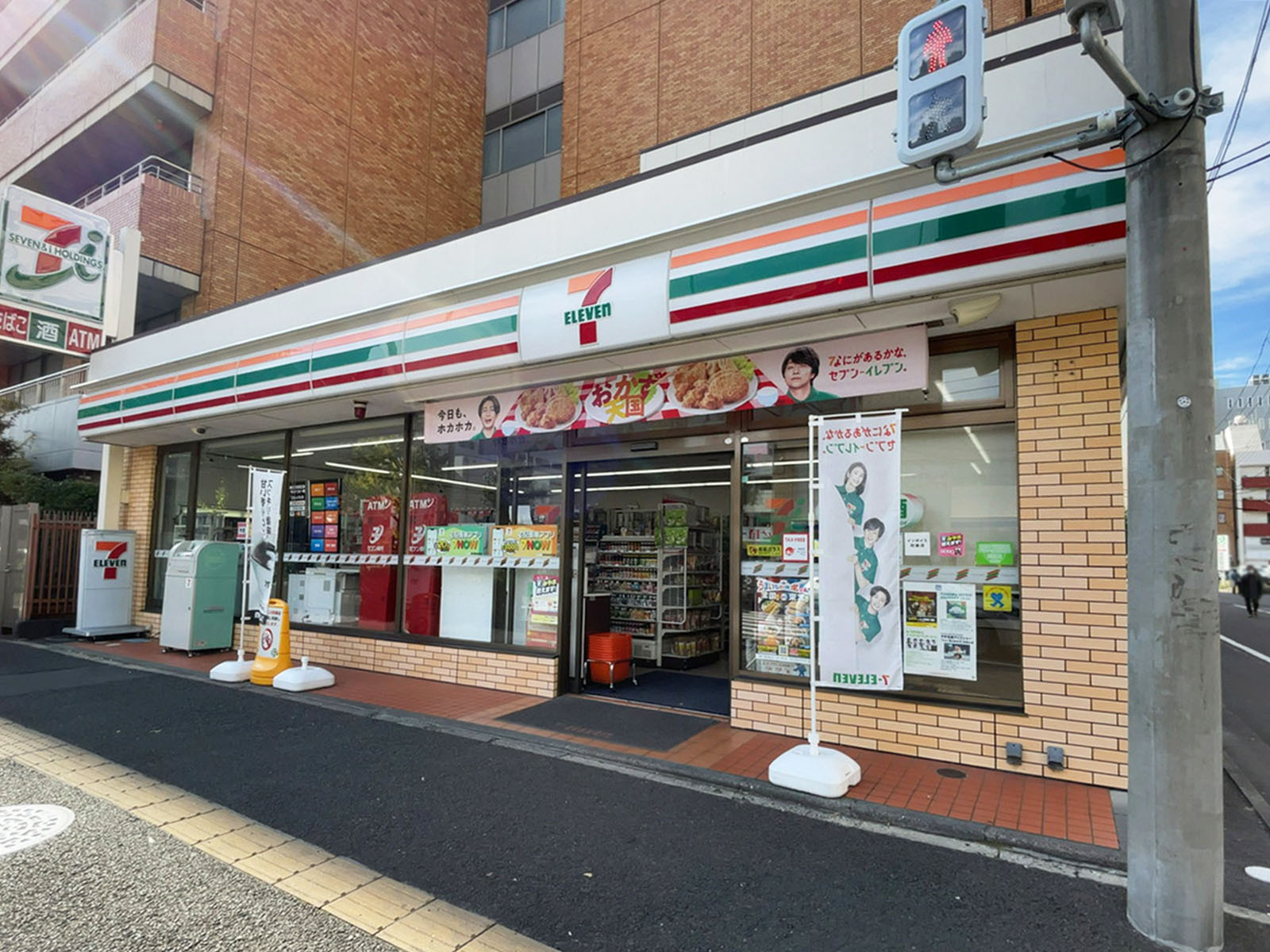 徒歩2分のセブン-イレブン 仙台榴ヶ岡2丁目店
