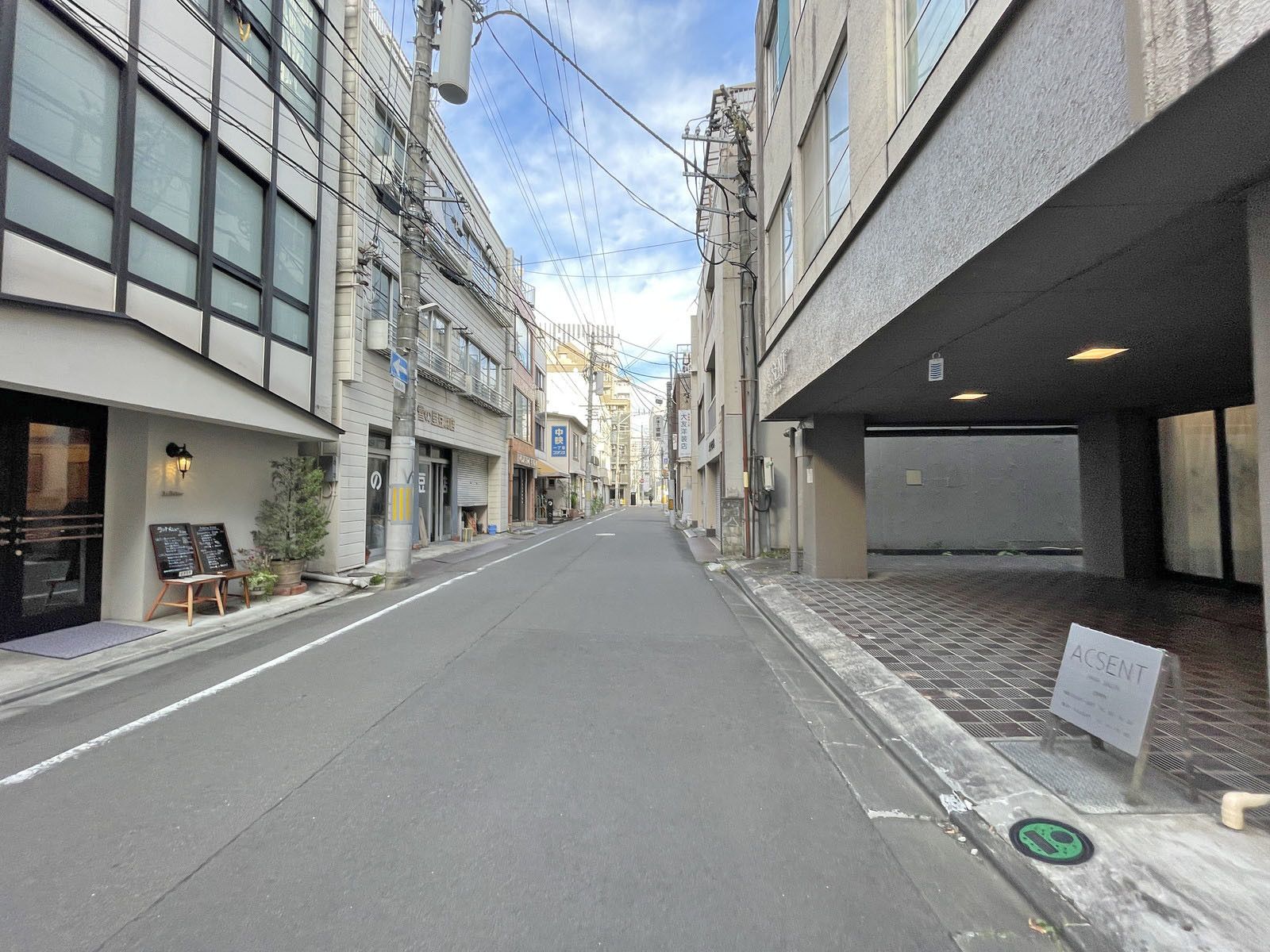 イキビル前面通り
