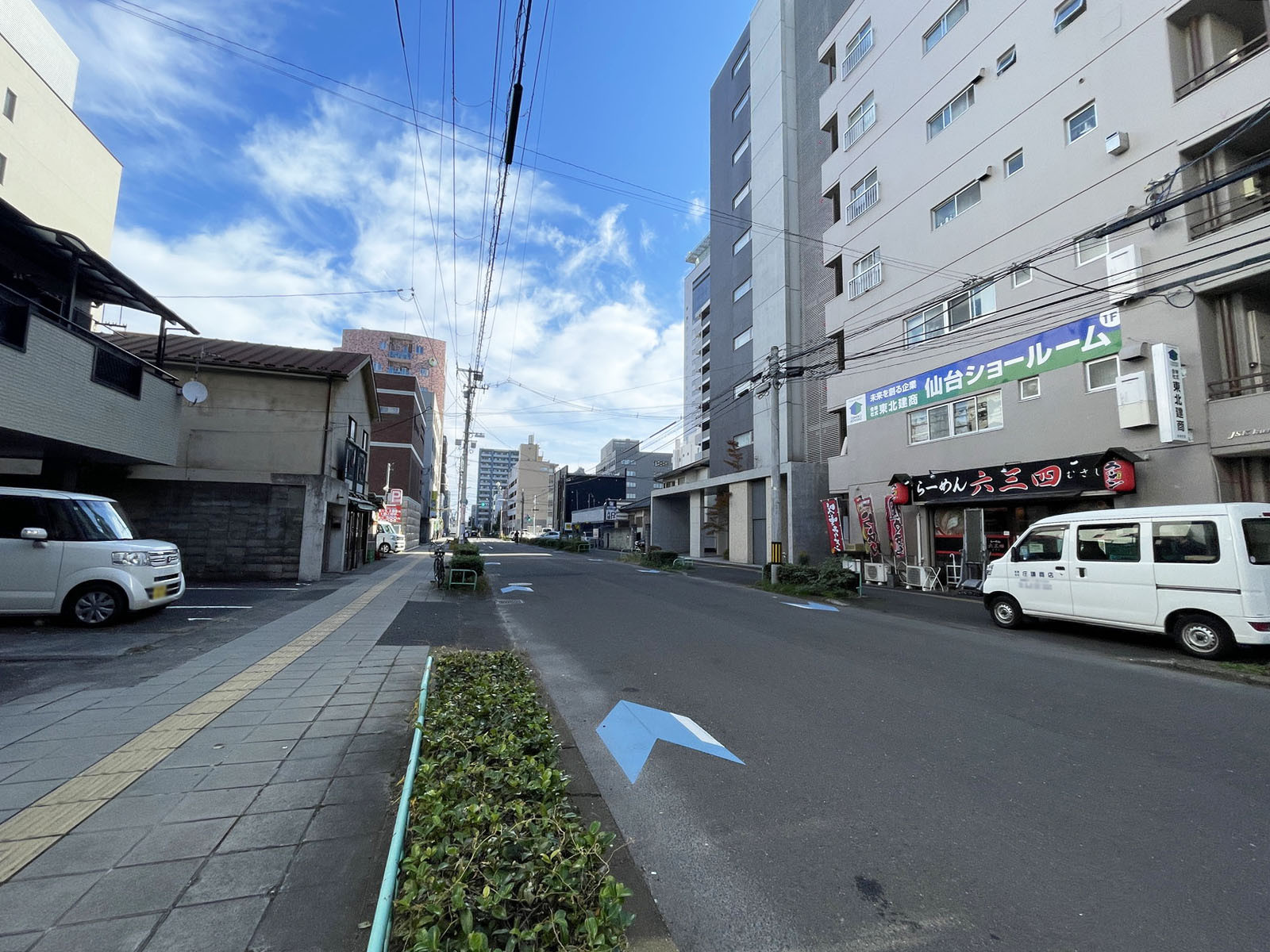 (仮)上杉1丁目ビル前面の通り