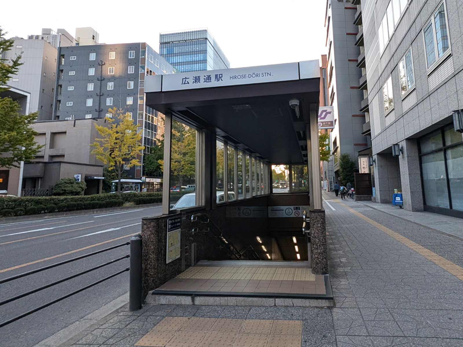 徒歩圏内の「広瀬通駅」