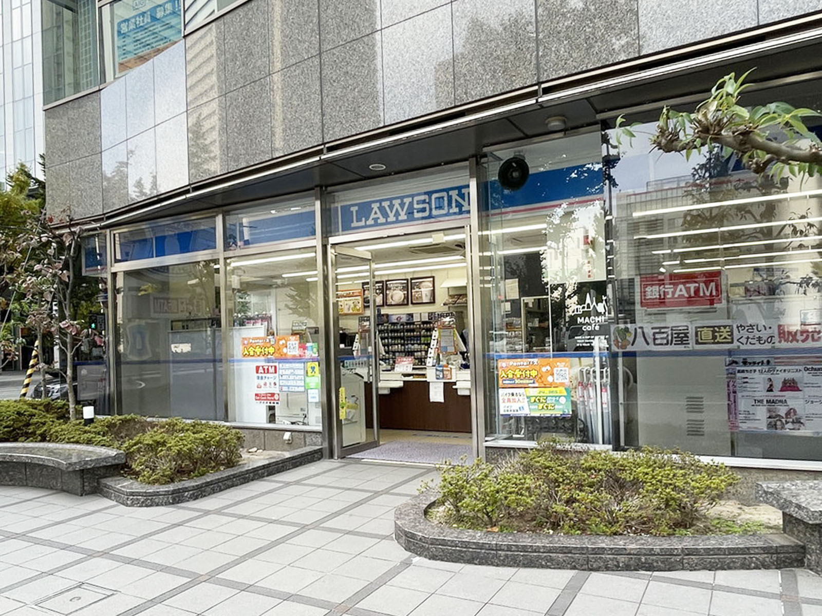 徒歩5分のローソン 仙台柳町通店
