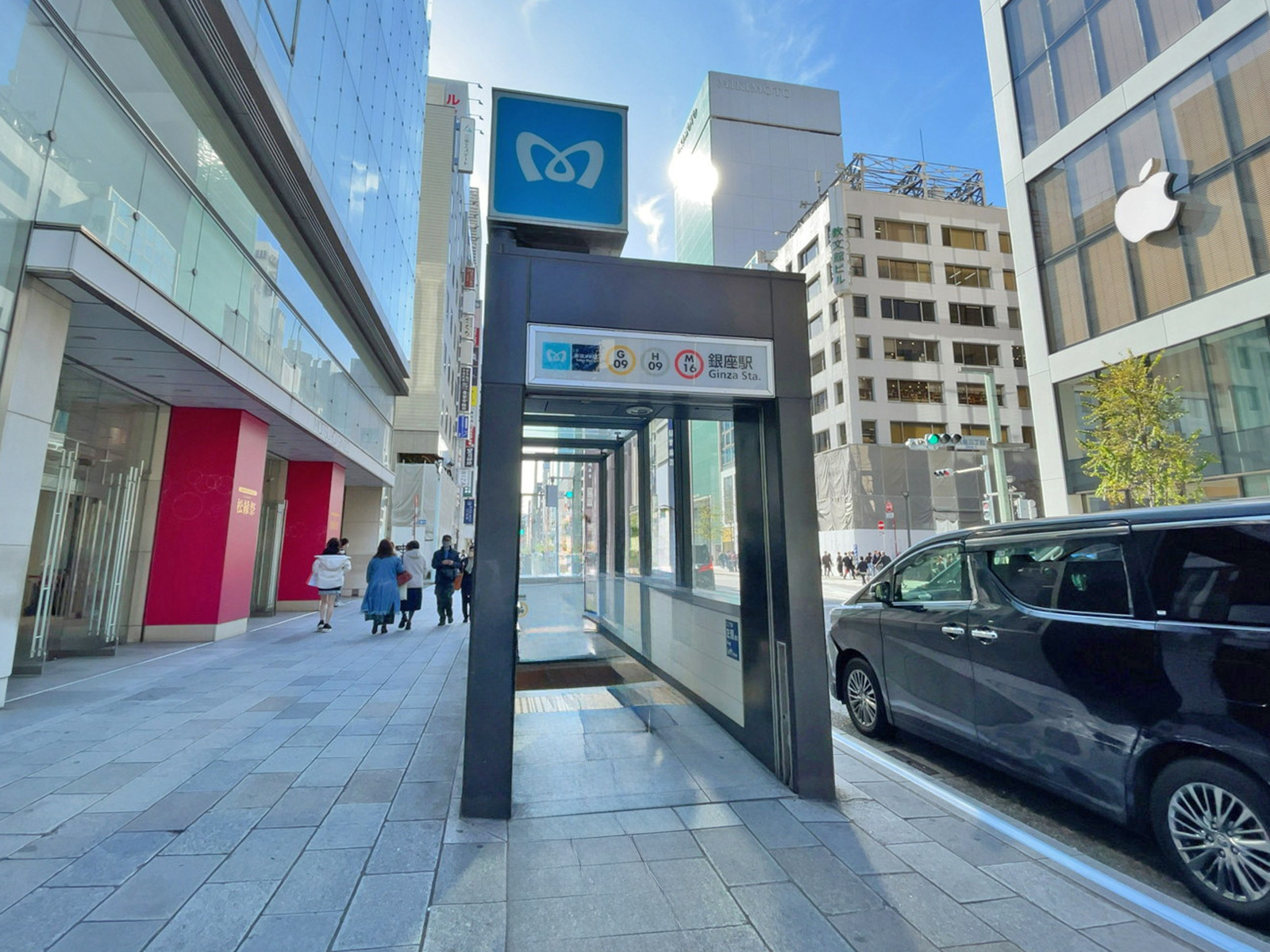 最寄りの「銀座駅」