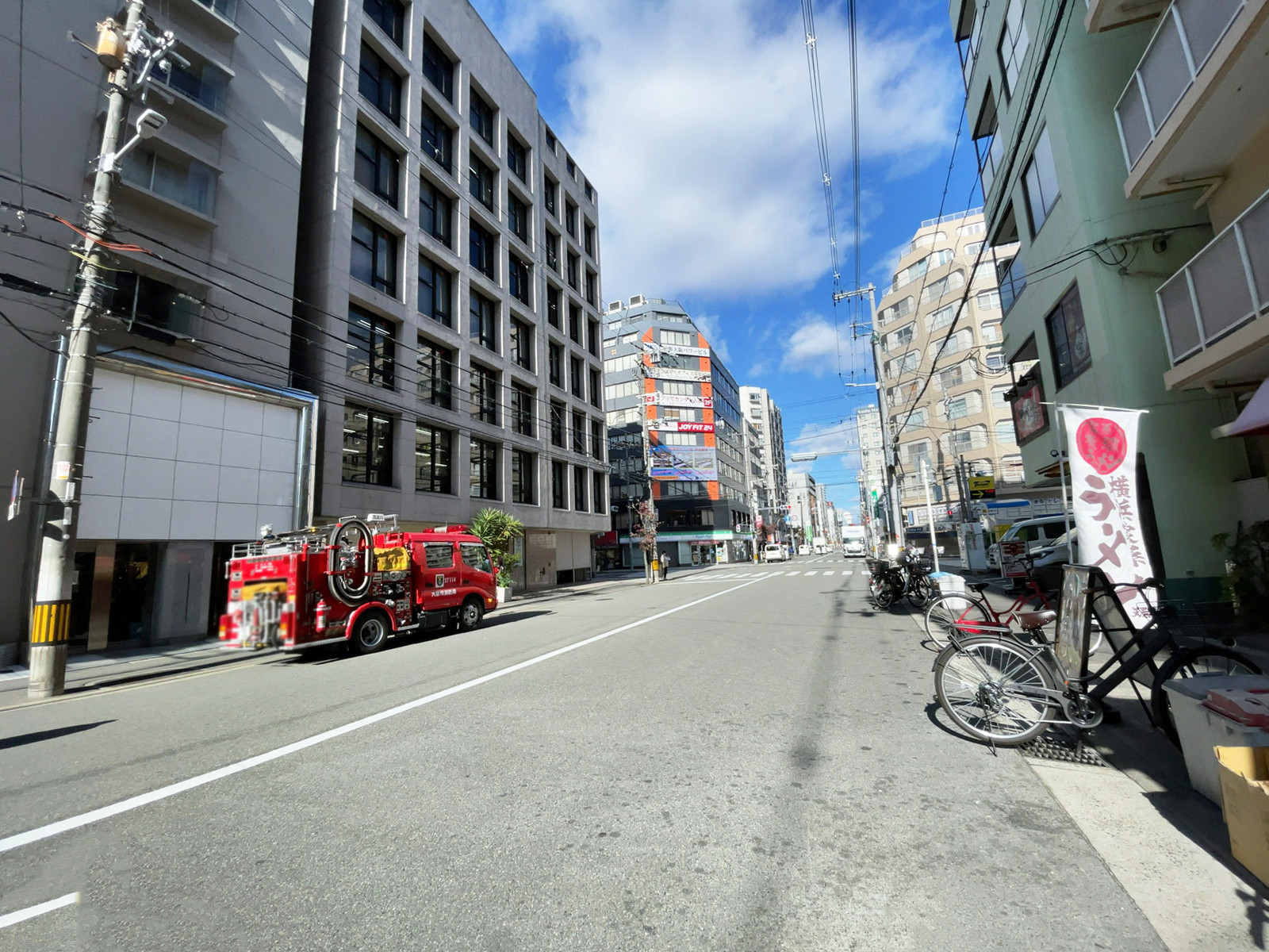NLC新大阪エースビル前面の通り
