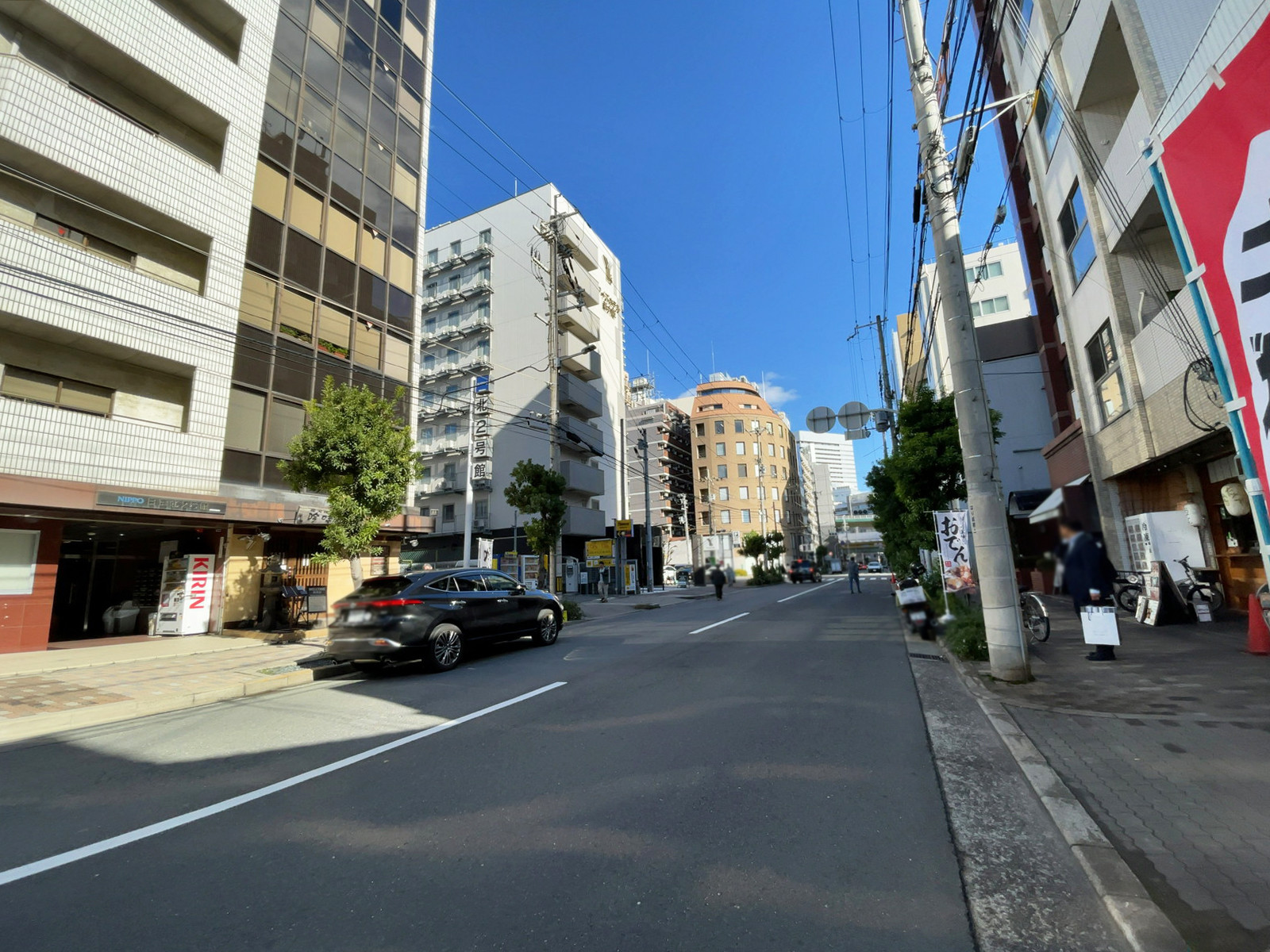 日宝北2号館前面の通り