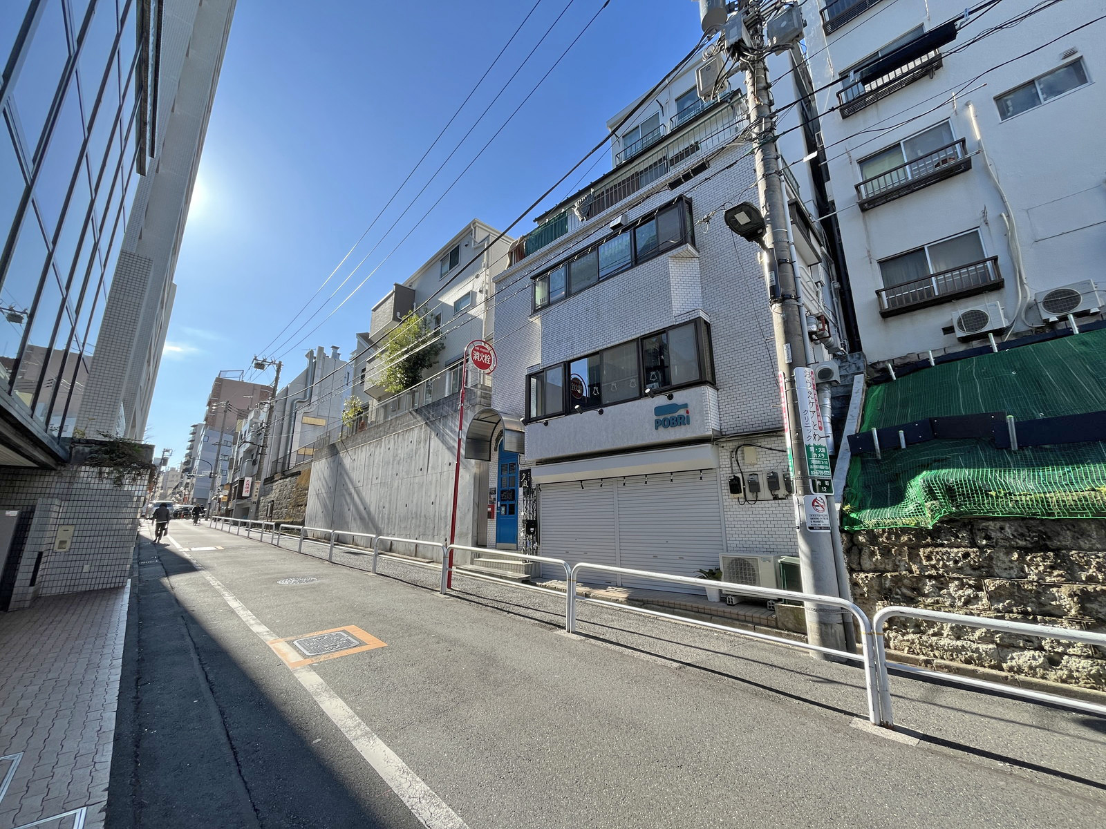 MIB四谷ビル前面通り