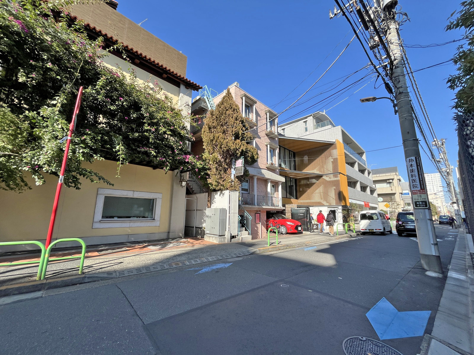 MINOWA表参道前面通り