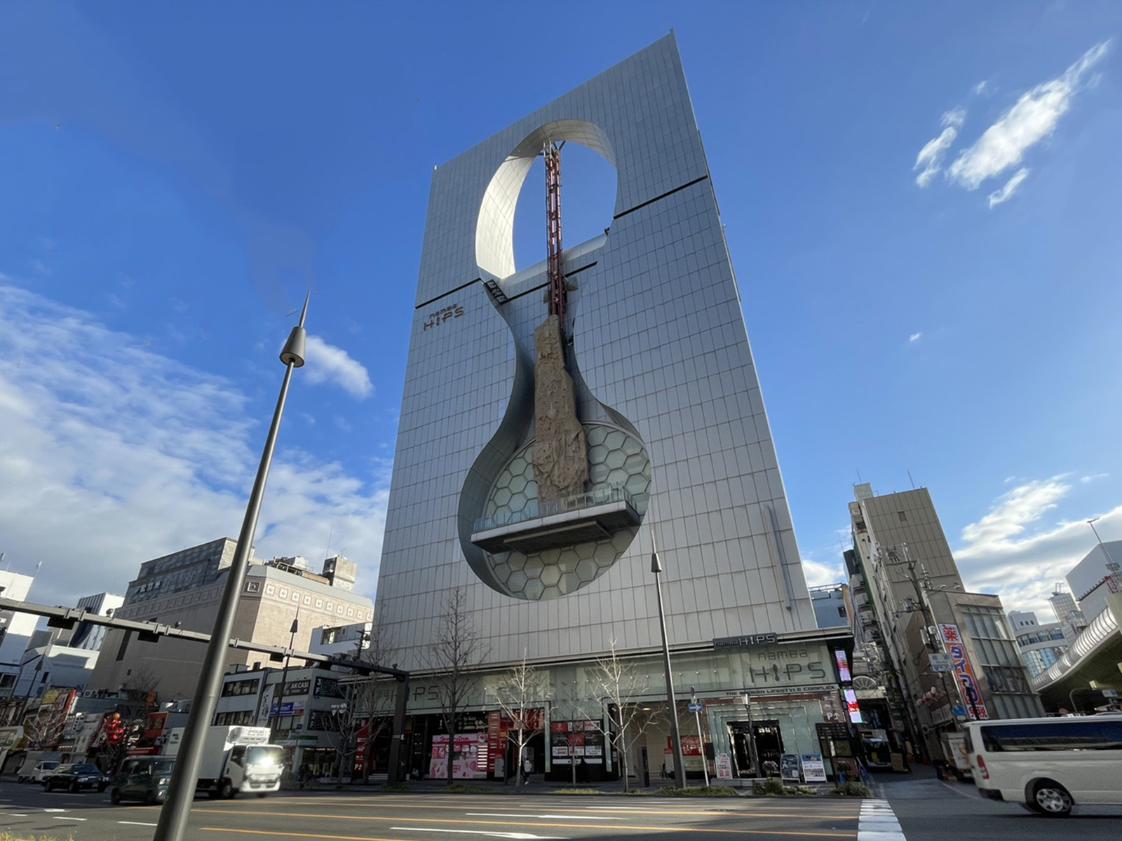 徒歩3分のナンバヒップス