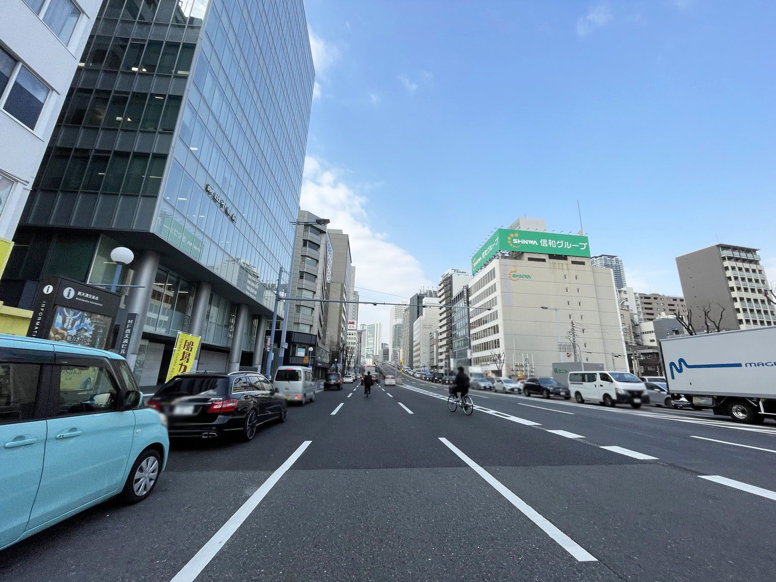 MF西天満ビル前面の通り