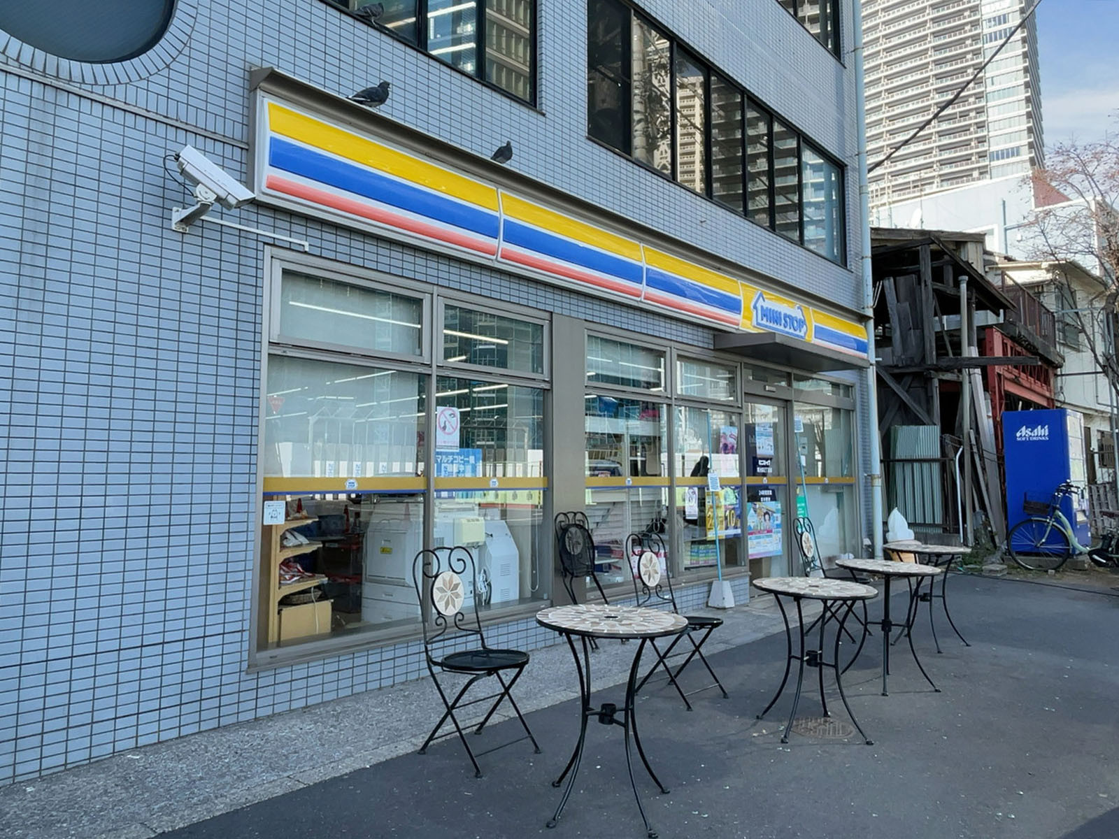 徒歩1分のミニストップ 南池袋2丁目店
