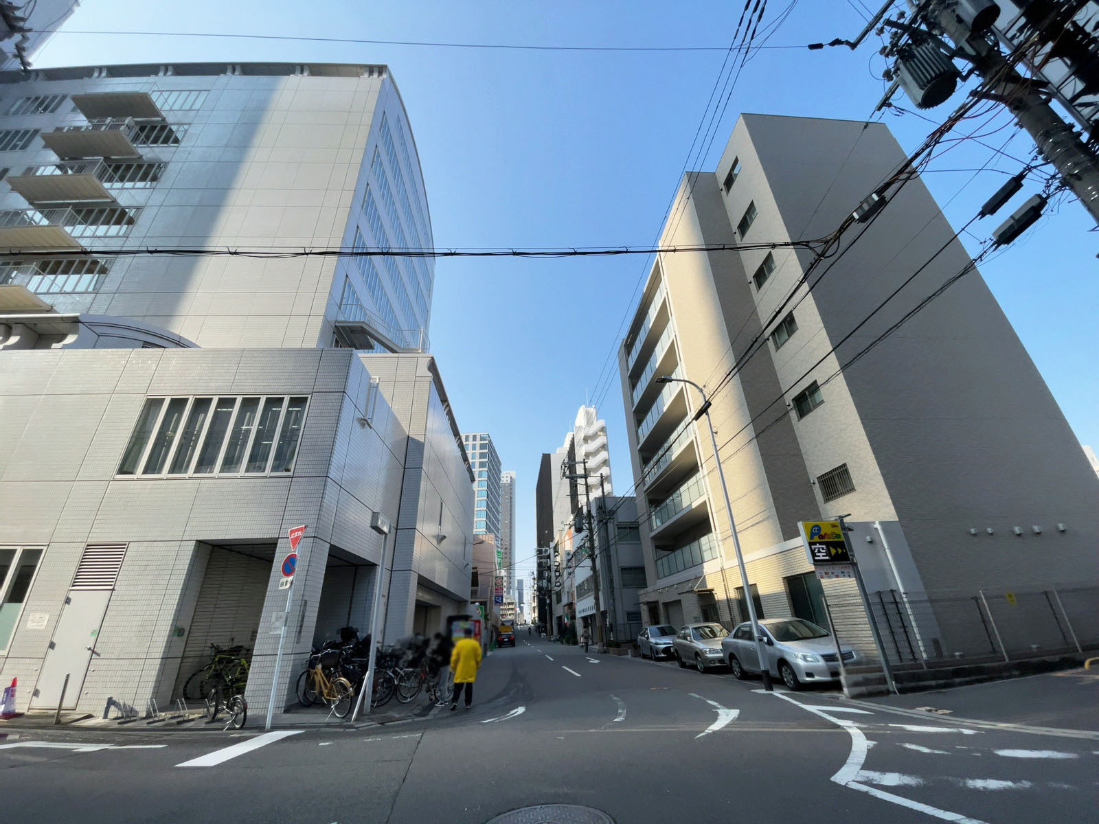 土佐堀トキワビル前面の通り