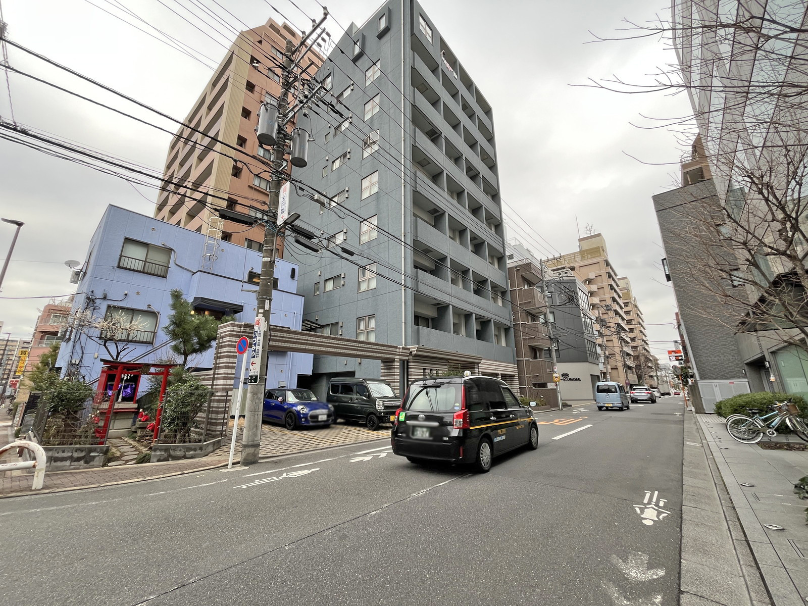 亀戸トーセイビル2前面通り