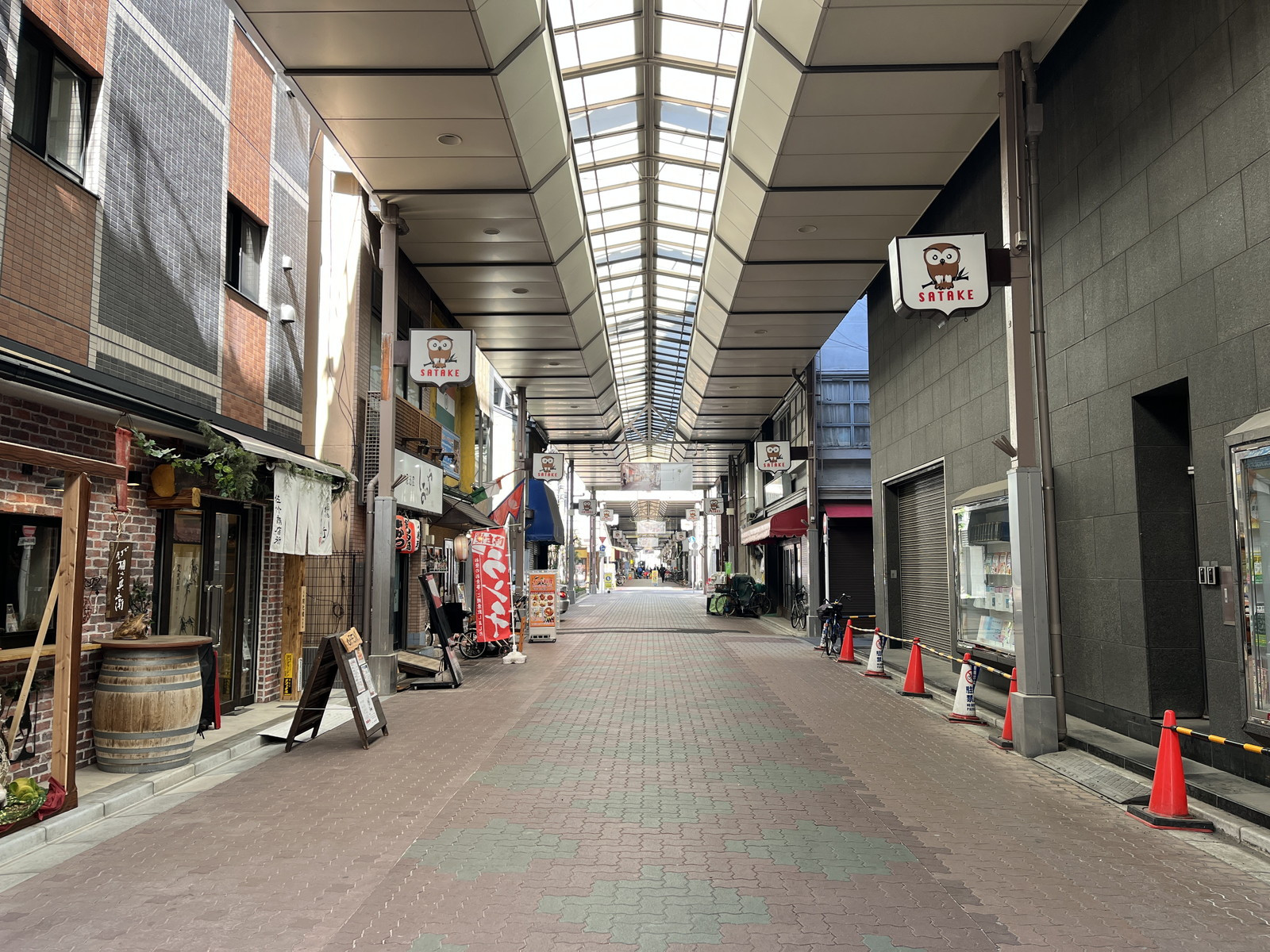 付近の佐竹商店街