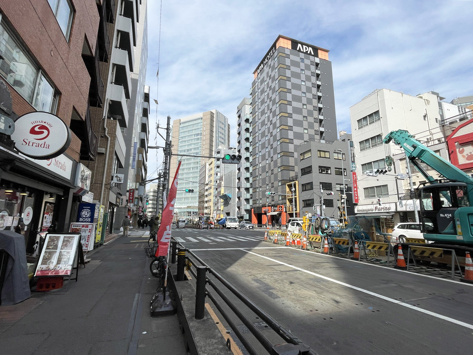 メトロシティ飯田橋前面の目白通り