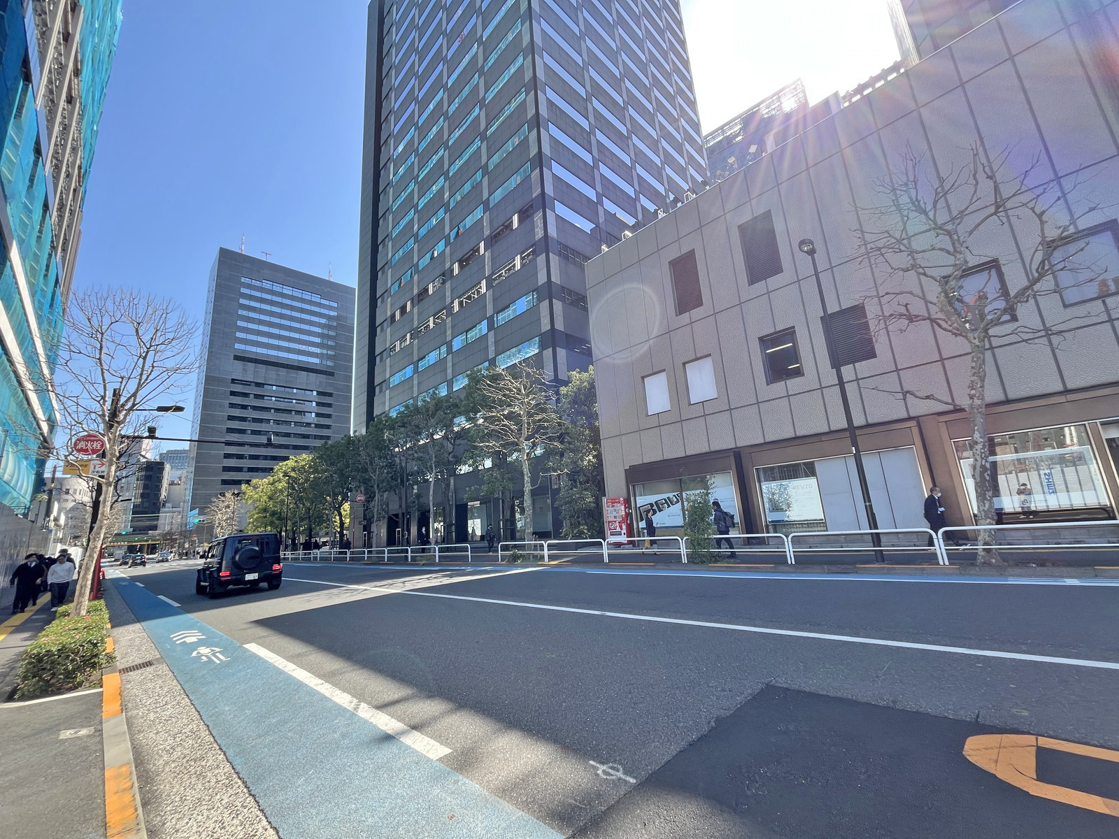 日比谷ダイビル前面の国会通り