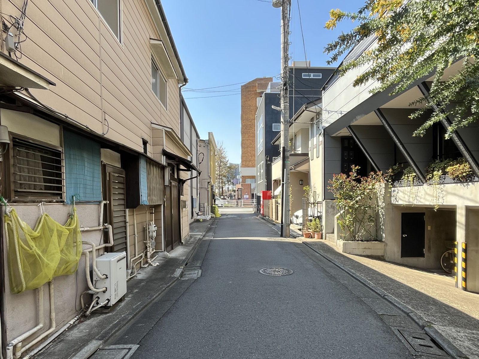 ガレット南青山前面の通り